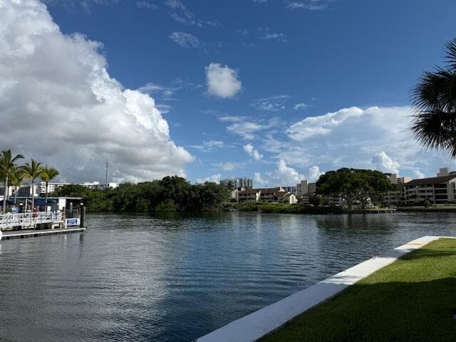 20 Yacht Club Drive 403, North Palm Beach, FL 33408 — photo 23 of 28