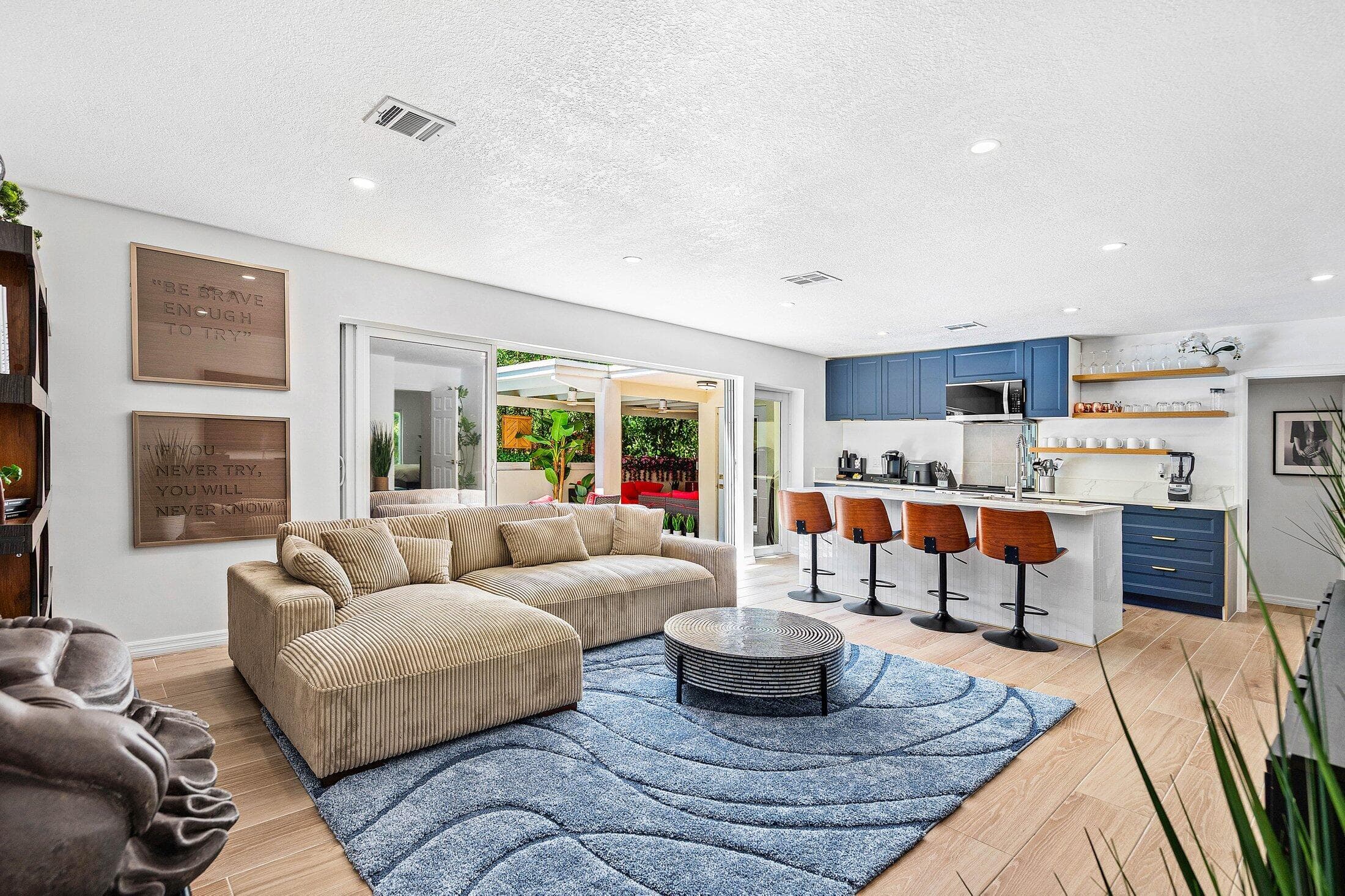 2041 NE 30th Street, Fort Lauderdale, FL 33306 — photo 13 of 43