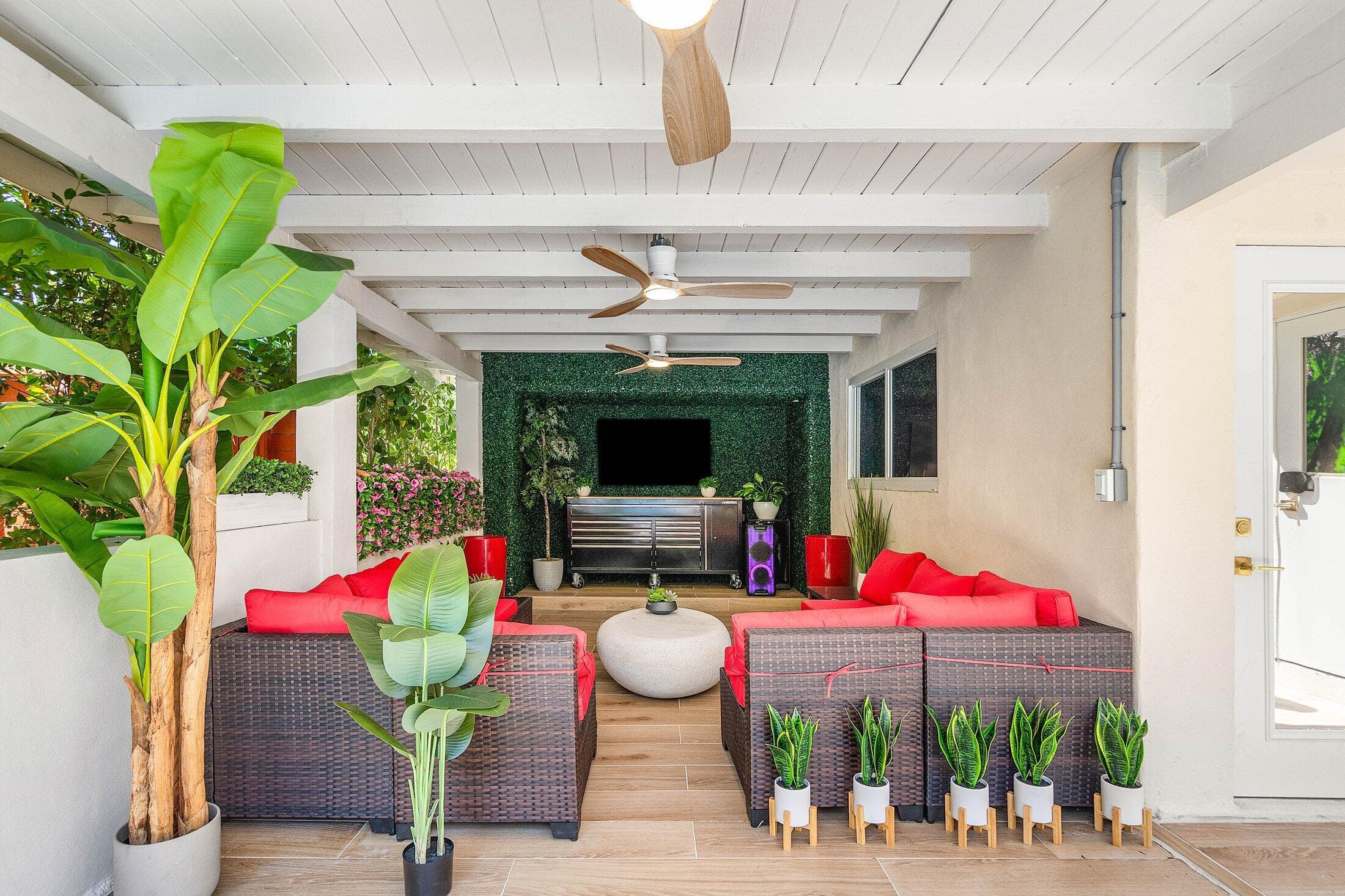 2041 NE 30th Street, Fort Lauderdale, FL 33306 — photo 15 of 43