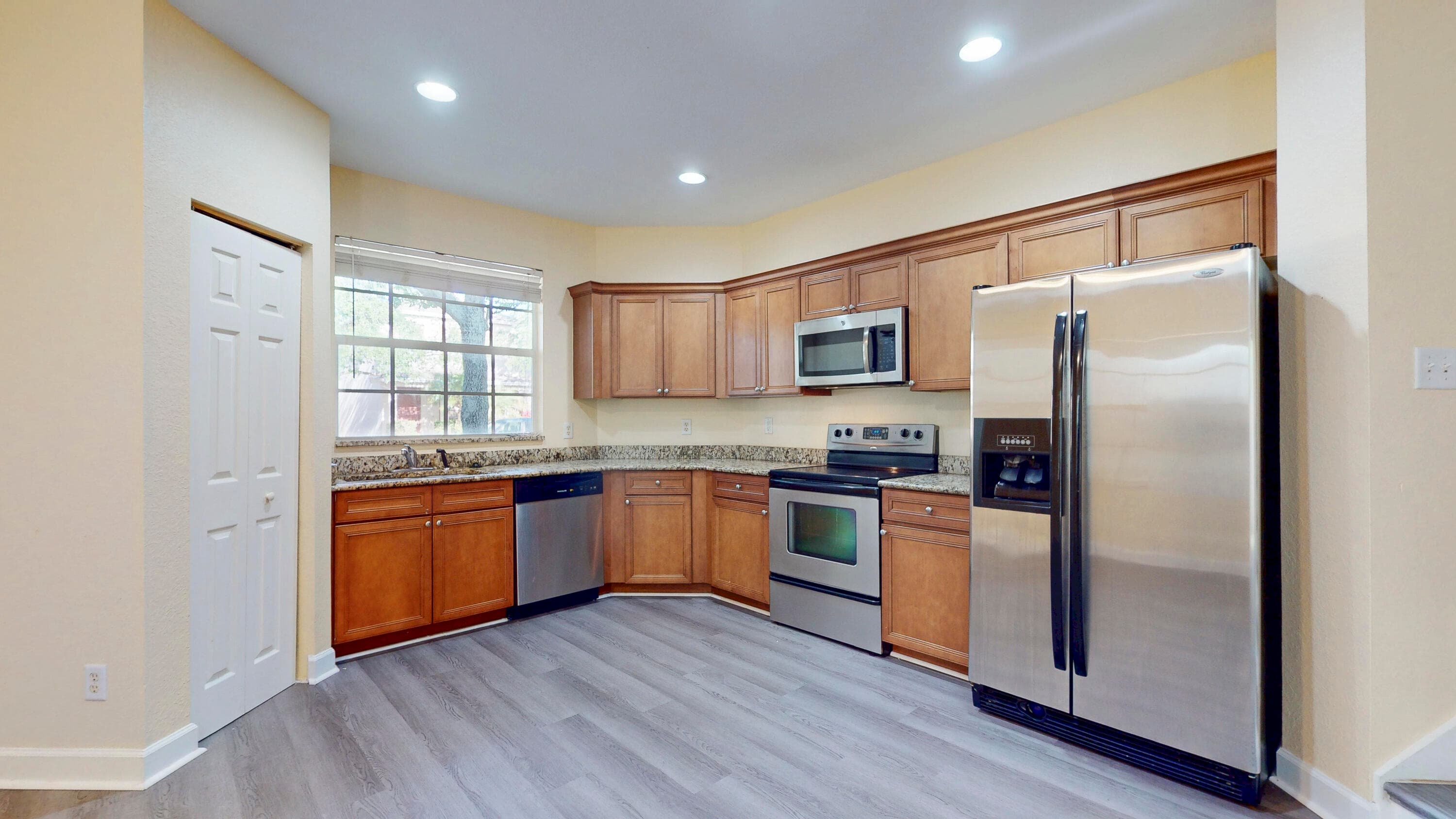 2558 SE Pineland Drive, Port St. Lucie, FL 34952 — photo 14 of 37