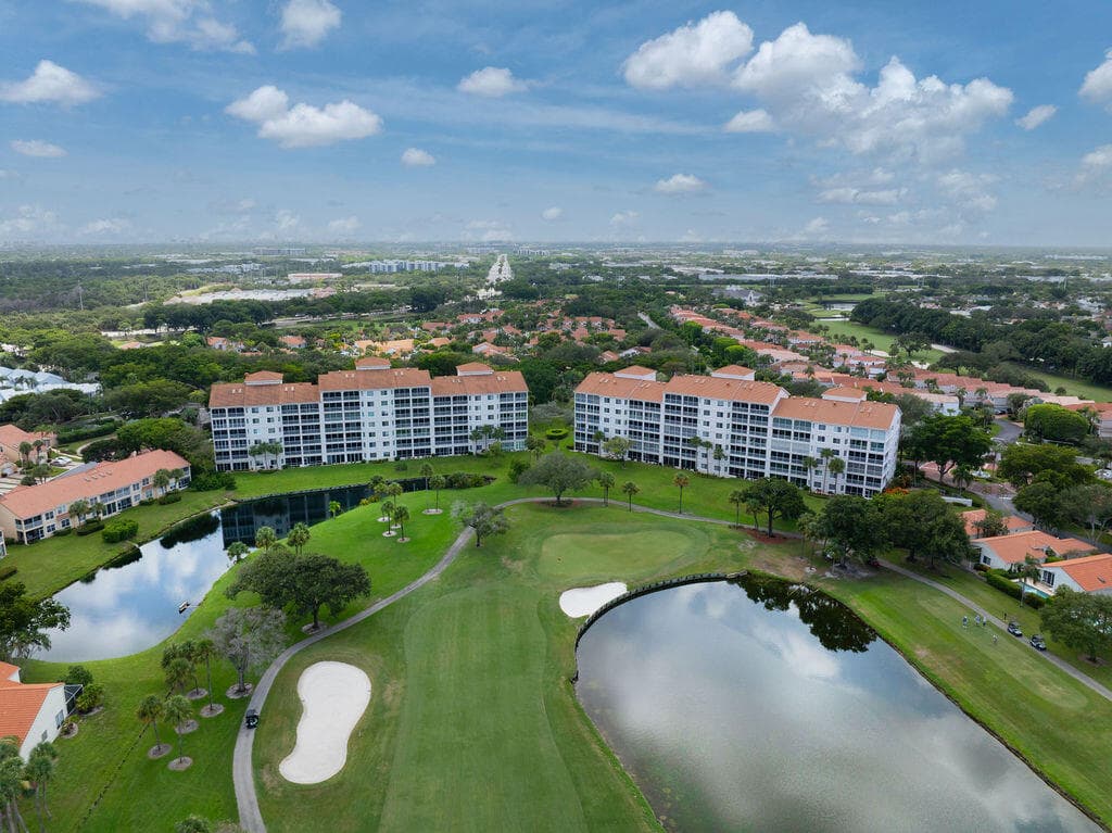 17031 Boca Club Boulevard 065a, Boca Raton, FL 33487 — photo 2 of 34