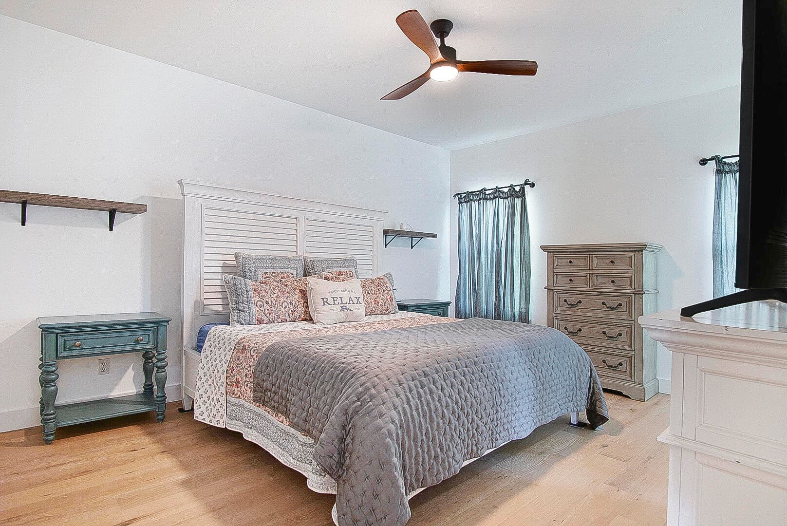 580 W Pointe Court SW, Vero Beach, FL 32962 — photo 26 of 35