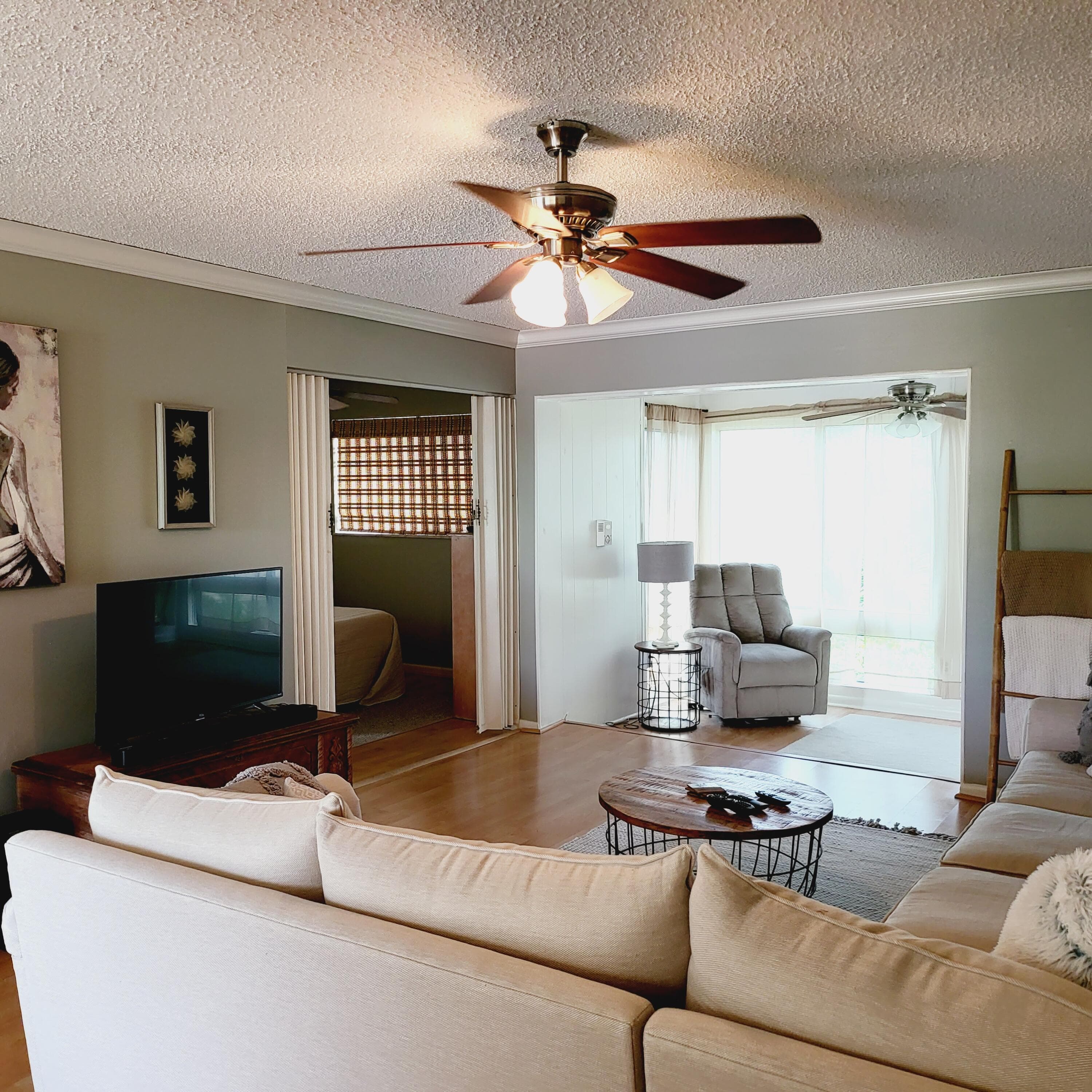23 Colonial Club Drive 200, Boynton Beach, FL 33435 — photo 5 of 18