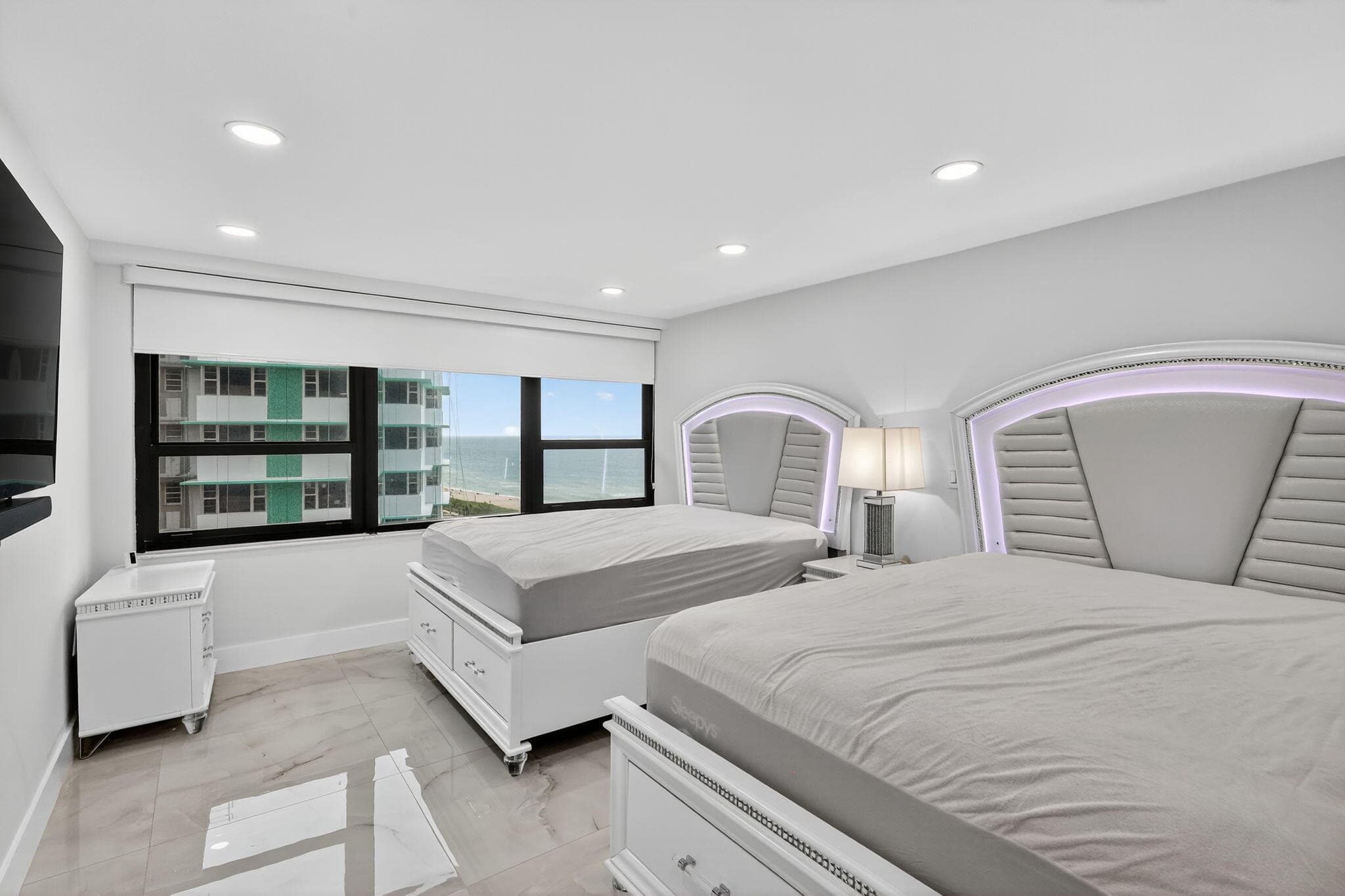 5225 Collins Avenue 1408, Miami Beach, FL 33140 — photo 10 of 37