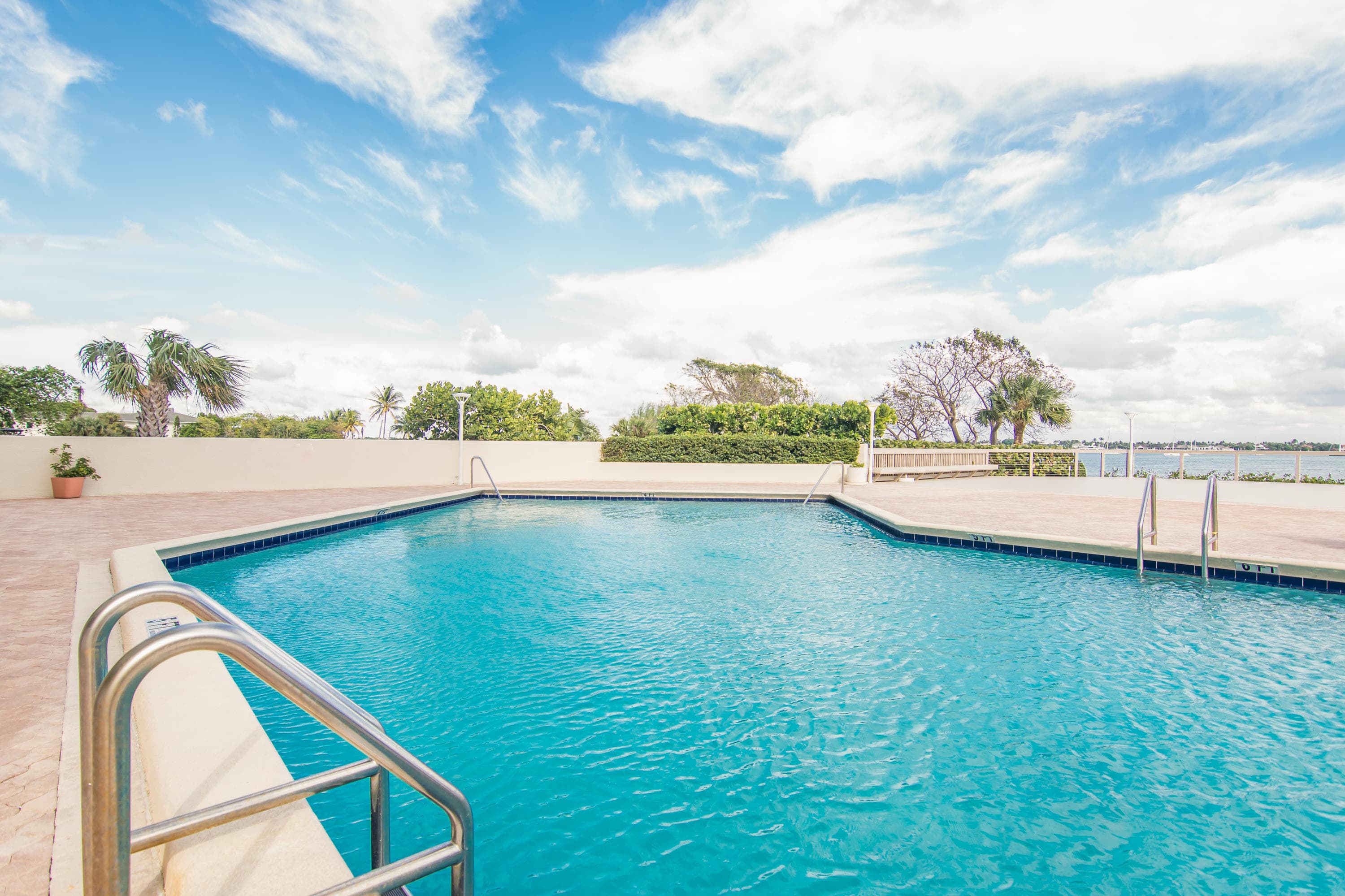 5600 N Flagler Drive 1404, West Palm Beach, FL 33407 — photo 35 of 40