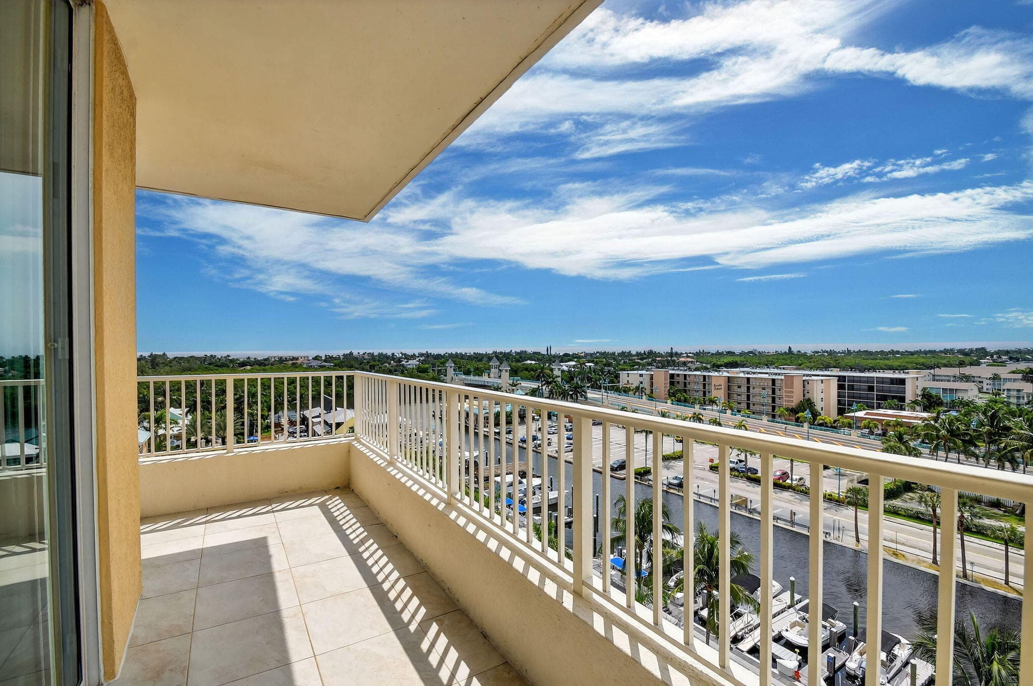625 Casa Loma Boulevard 802, Boynton Beach, FL 33435 — photo 2 of 69