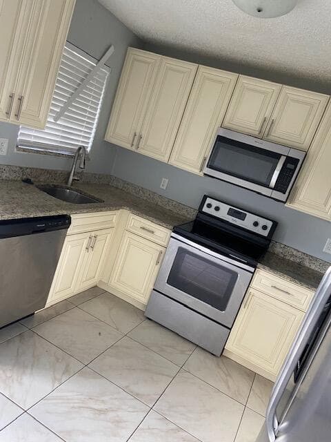 578 SW Sara Boulevard, Port St. Lucie, FL 34953 — photo 1 of 1