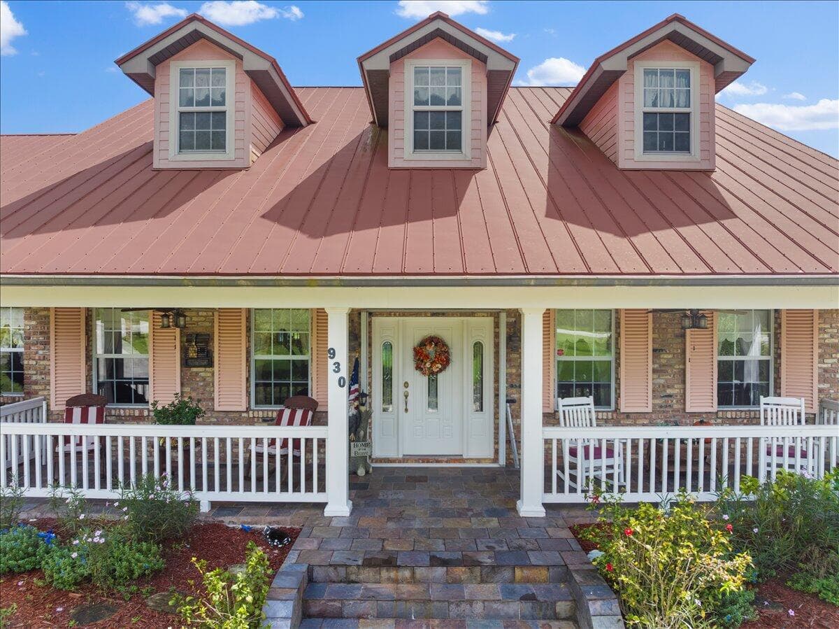930 90th Avenue, Vero Beach, FL 32966 — photo 4 of 64