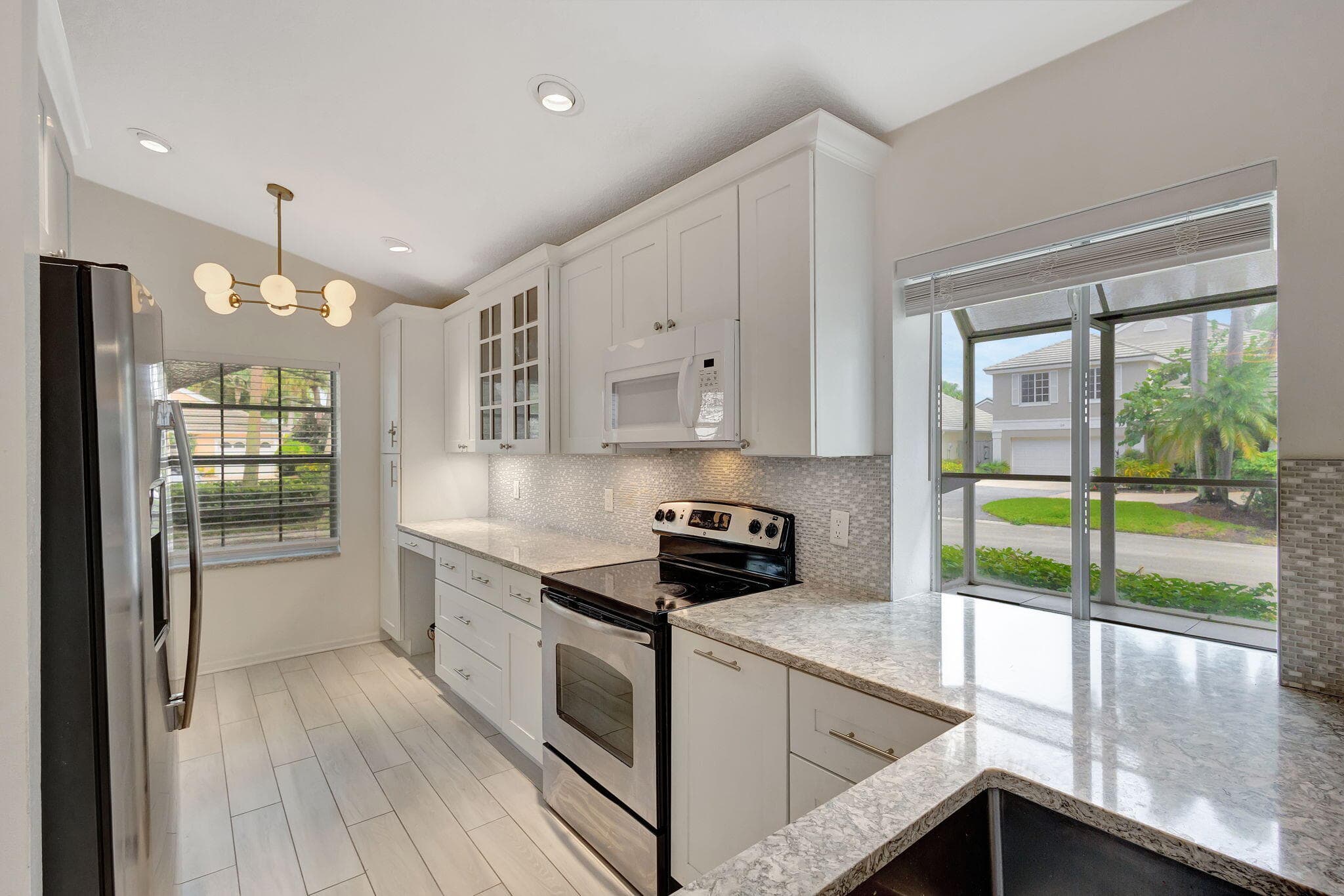 15 Admirals Court, Palm Beach Gardens, FL 33418 — photo 11 of 25
