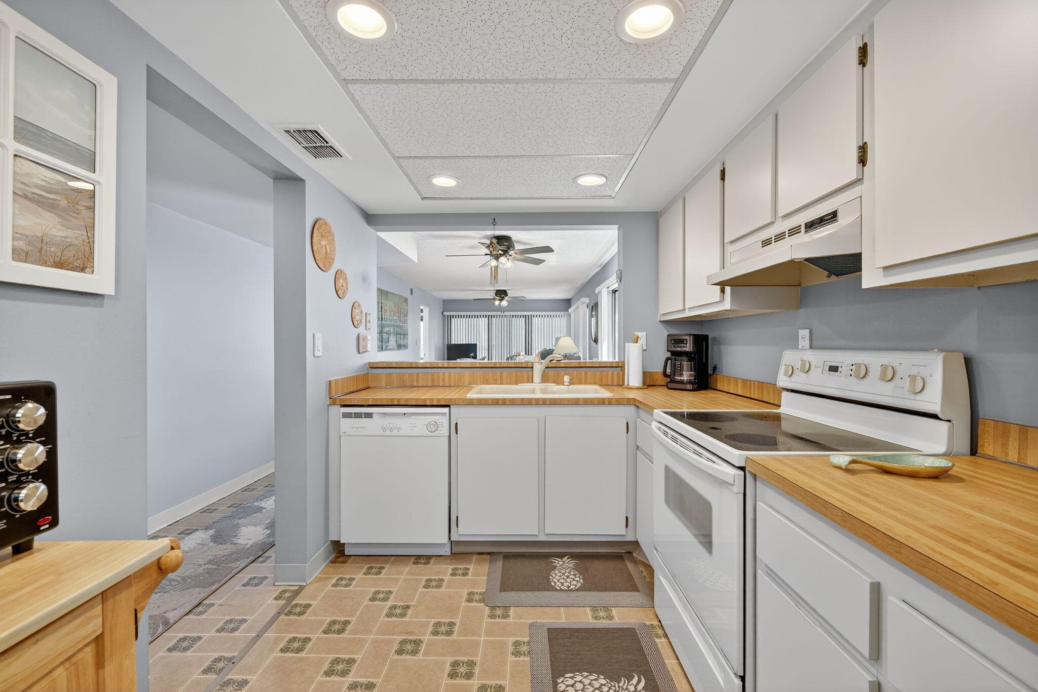 10310 S Ocean Drive 610, Jensen Beach, FL 34957 — photo 10 of 28