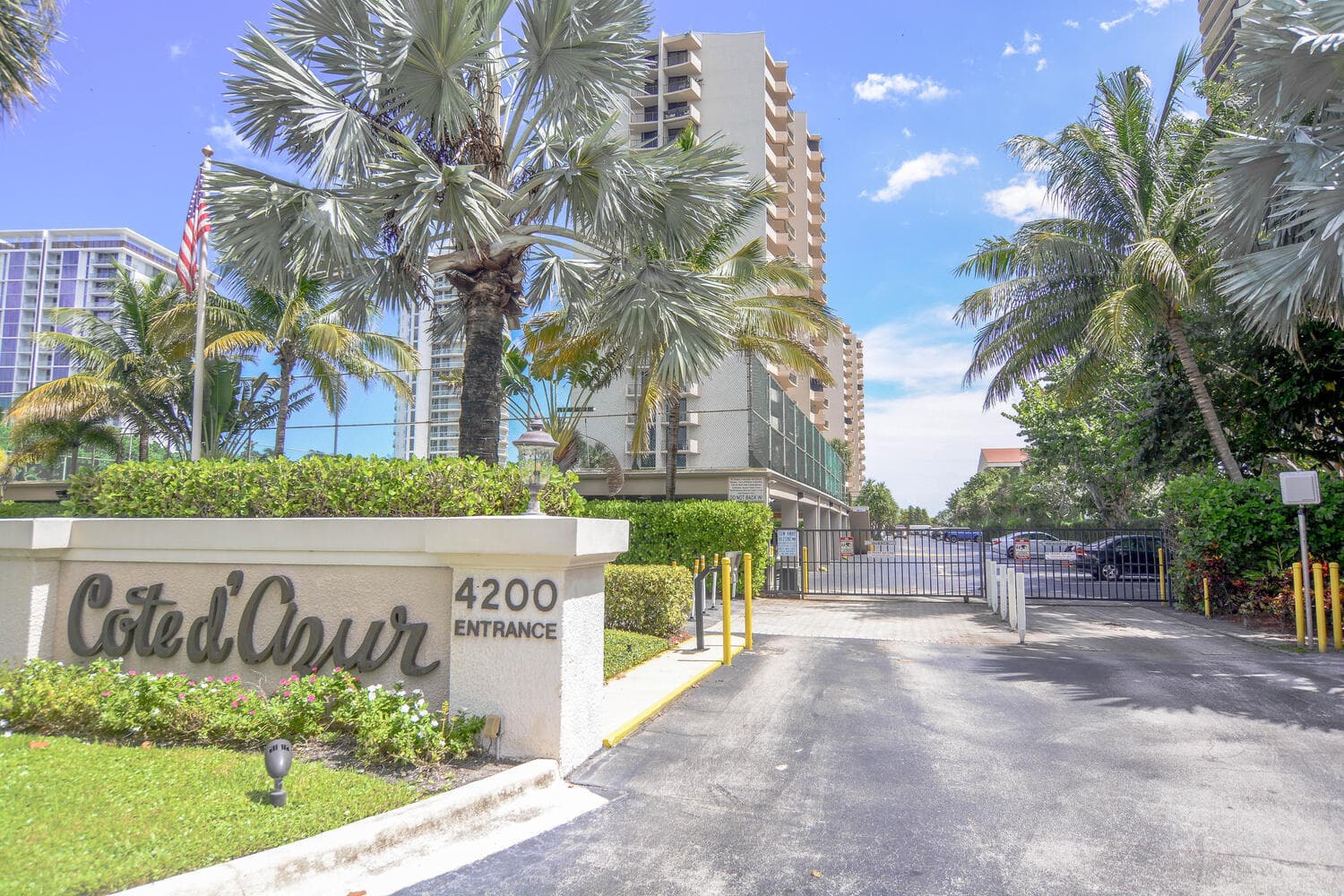 4200 N Ocean Drive 2-605, Singer Island, FL 33404 — photo 2 of 41