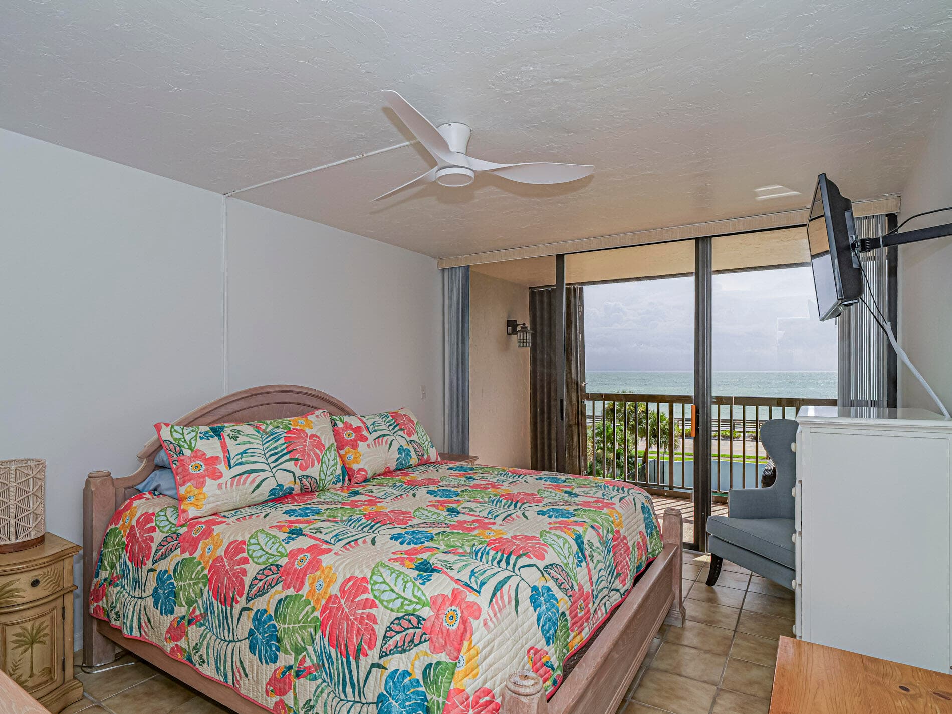 4141 Ocean Drive 403, Vero Beach, FL 32963 — photo 13 of 39