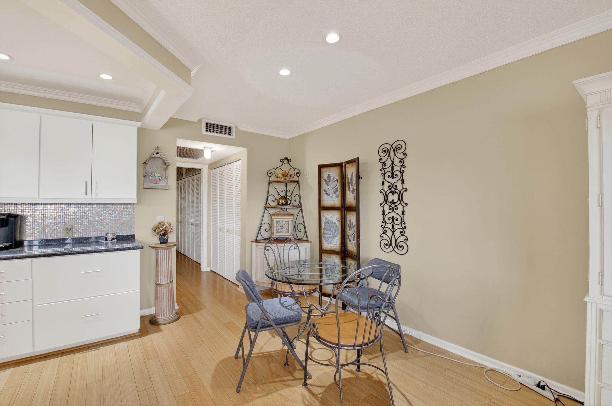 125 Suffolk C, Boca Raton, FL 33434 — photo 7 of 50
