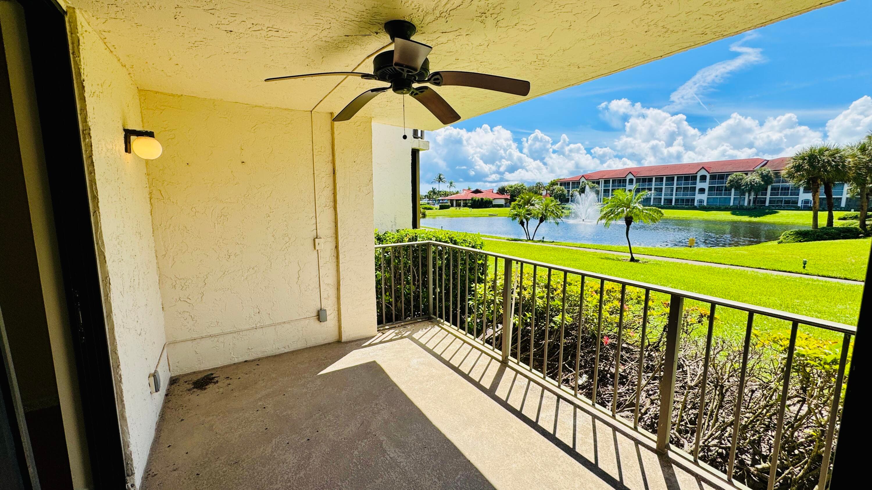 7030 Half Moon Circle 121, Hypoluxo, FL 33462 — photo 24 of 74