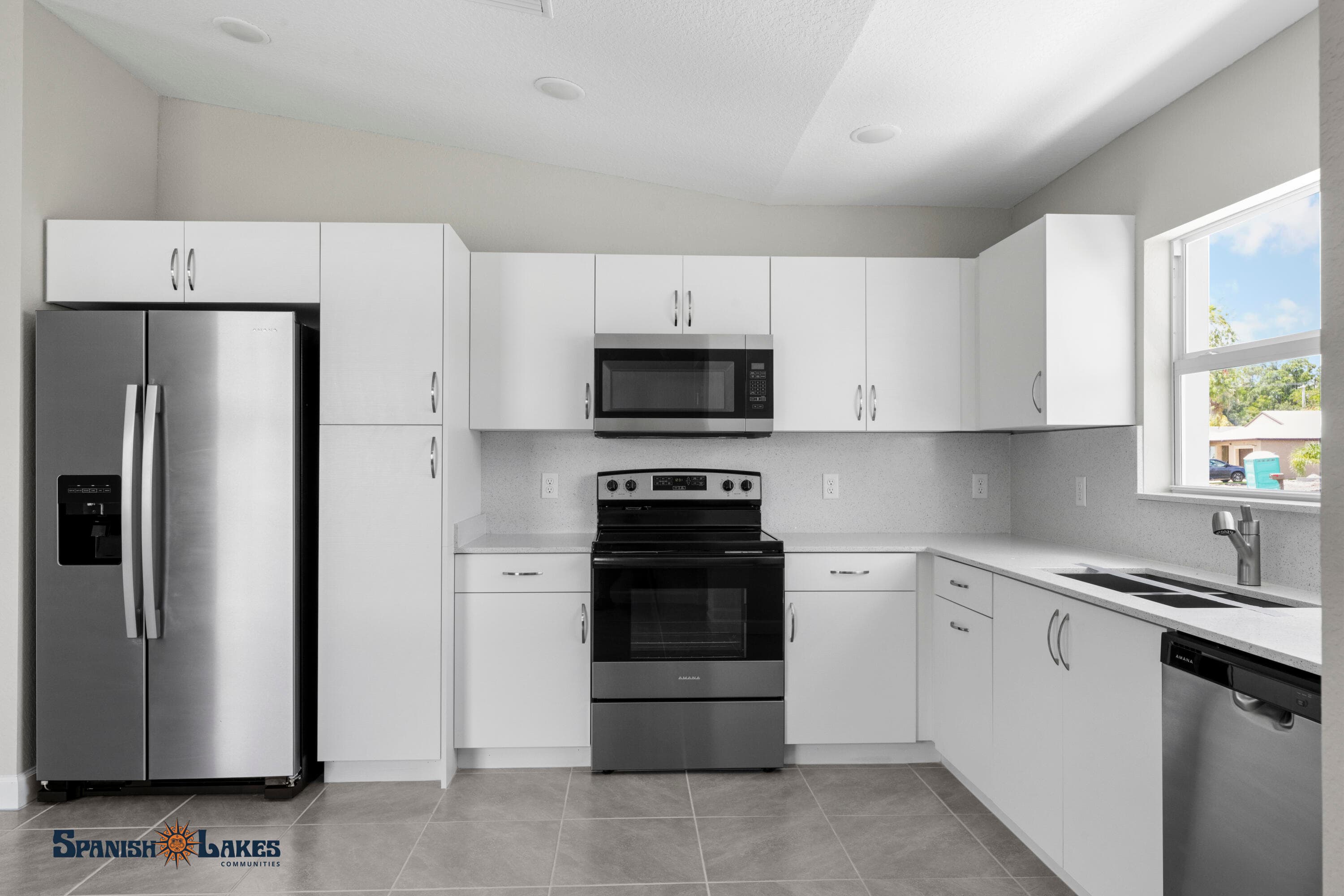 4 Rio De Palmas, Fort Pierce, FL 34951 — photo 5 of 22