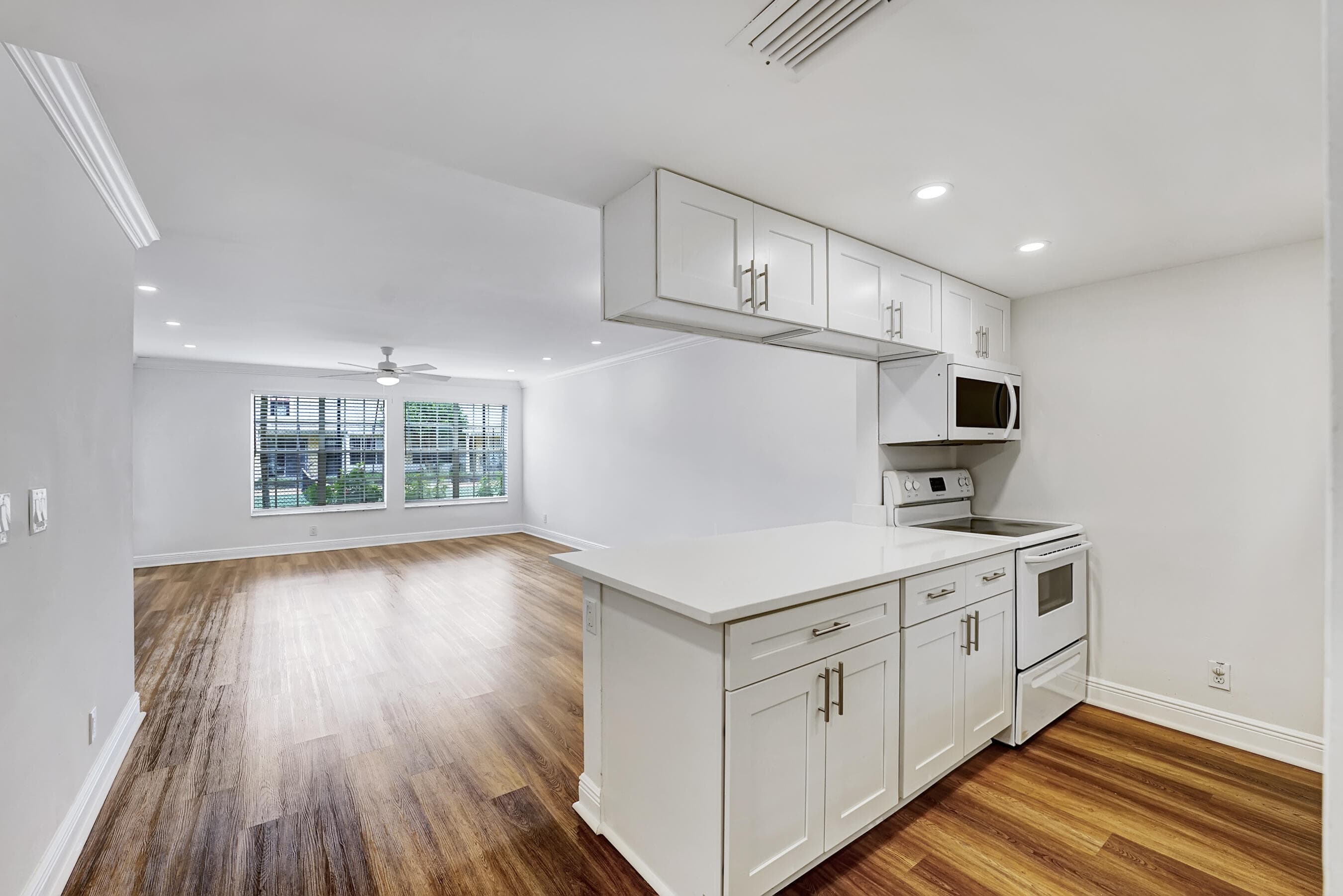6315 La Costa Drive A, Boca Raton, FL 33433 — photo 1 of 38