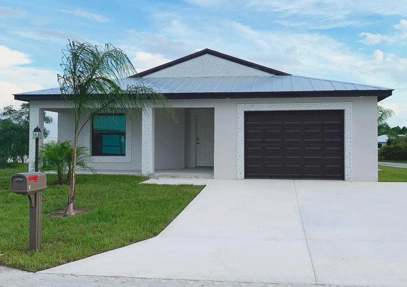 6631 Spanish Lakes Blvd Boulevard, Fort Pierce, FL 34951 — photo 1 of 19