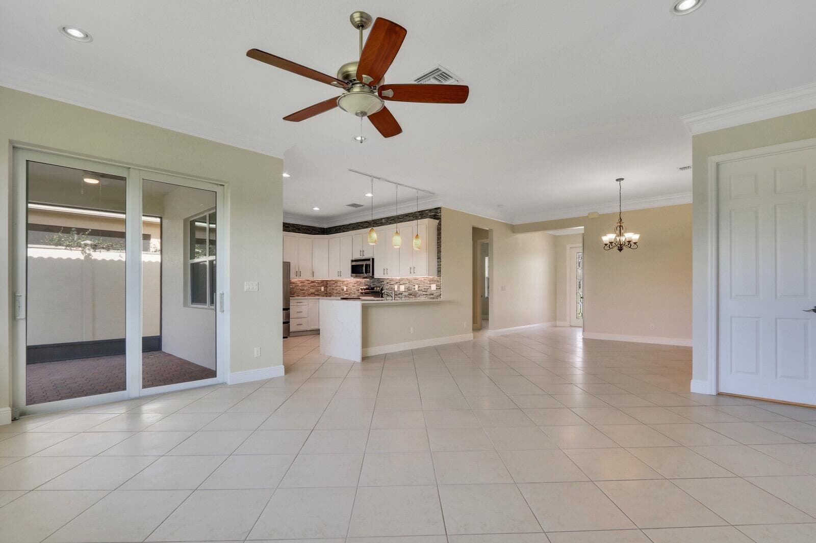 10007 SW Ambrose Way, Port St. Lucie, FL 34986 — photo 6 of 51