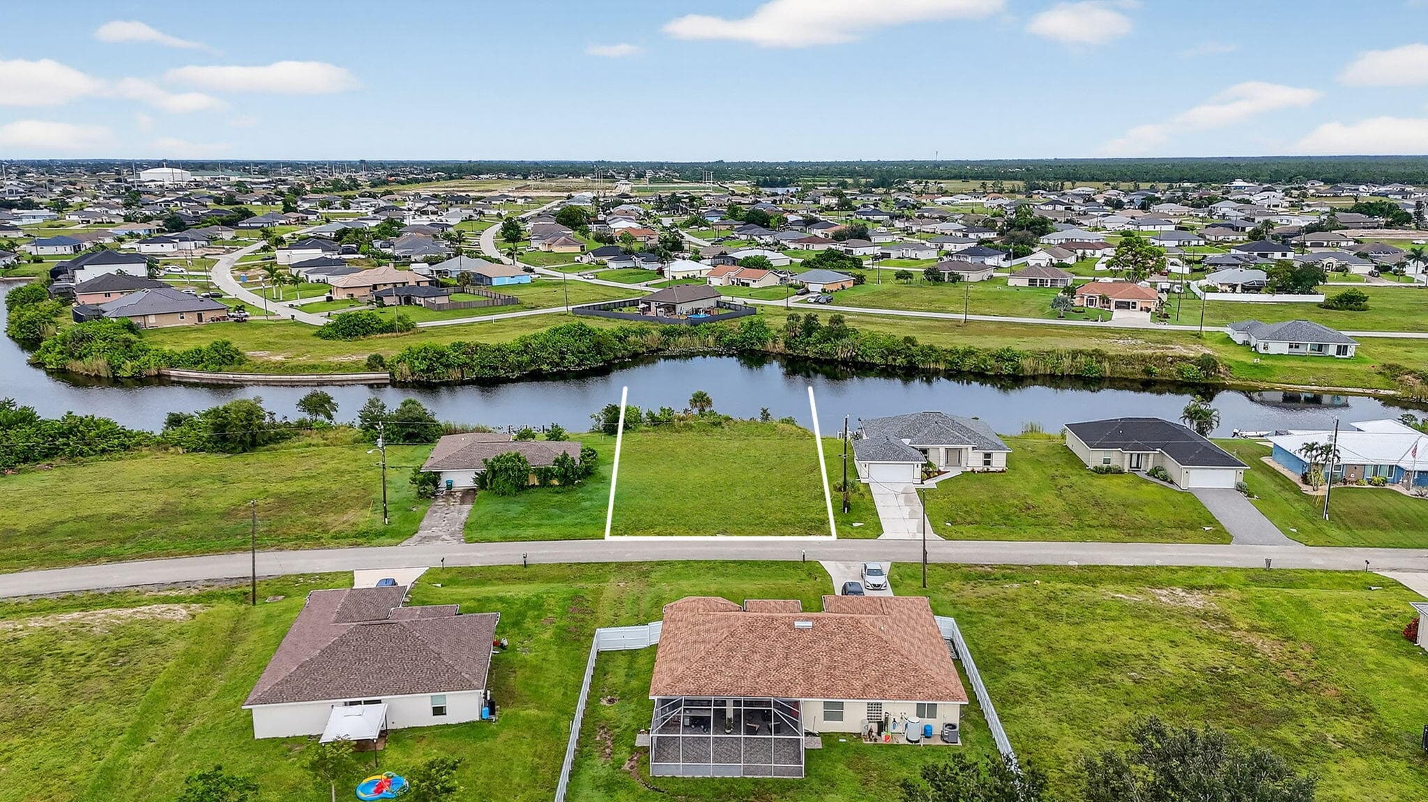 2616 NW 4th Place, Cape Coral, FL 33993 — photo 9 of 43