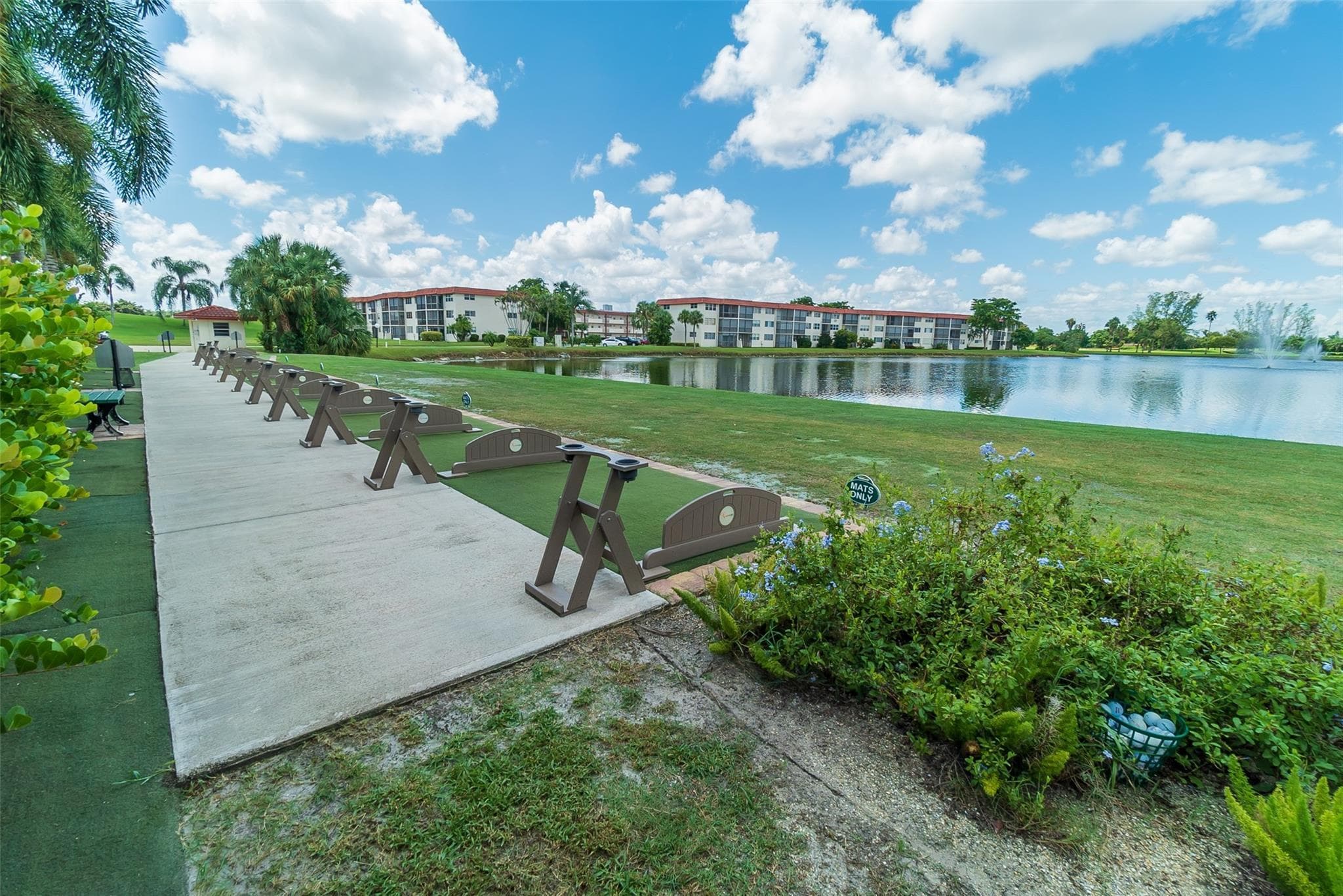 9523 S Hollybrook Lake Drive 107, Pembroke Pines, FL 33025 — photo 31 of 72