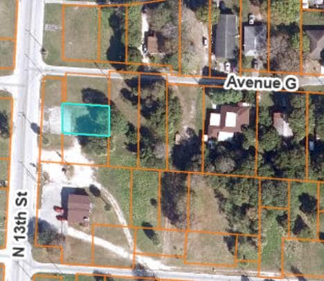 708 N 13th Street, Fort Pierce, FL 34950 — photo