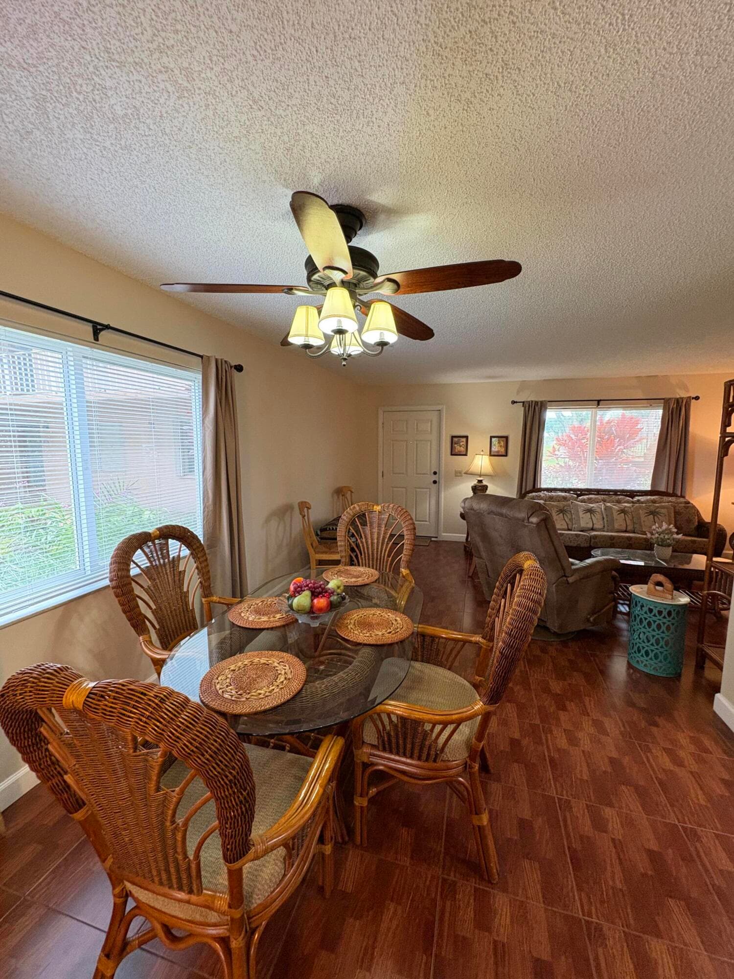 23 Flanders A, Delray Beach, FL 33484 — photo 6 of 21