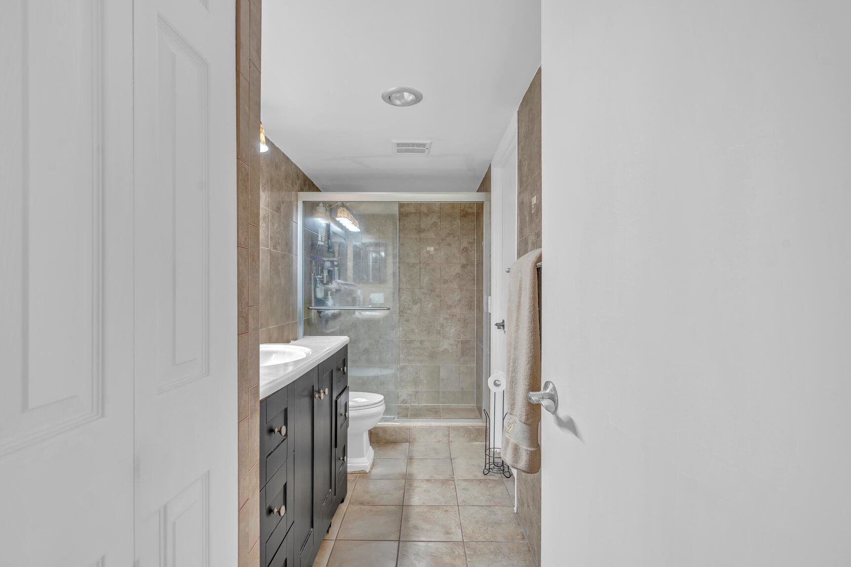 4166 Inverrary Drive 304, Lauderhill, FL 33319 — photo 17 of 32