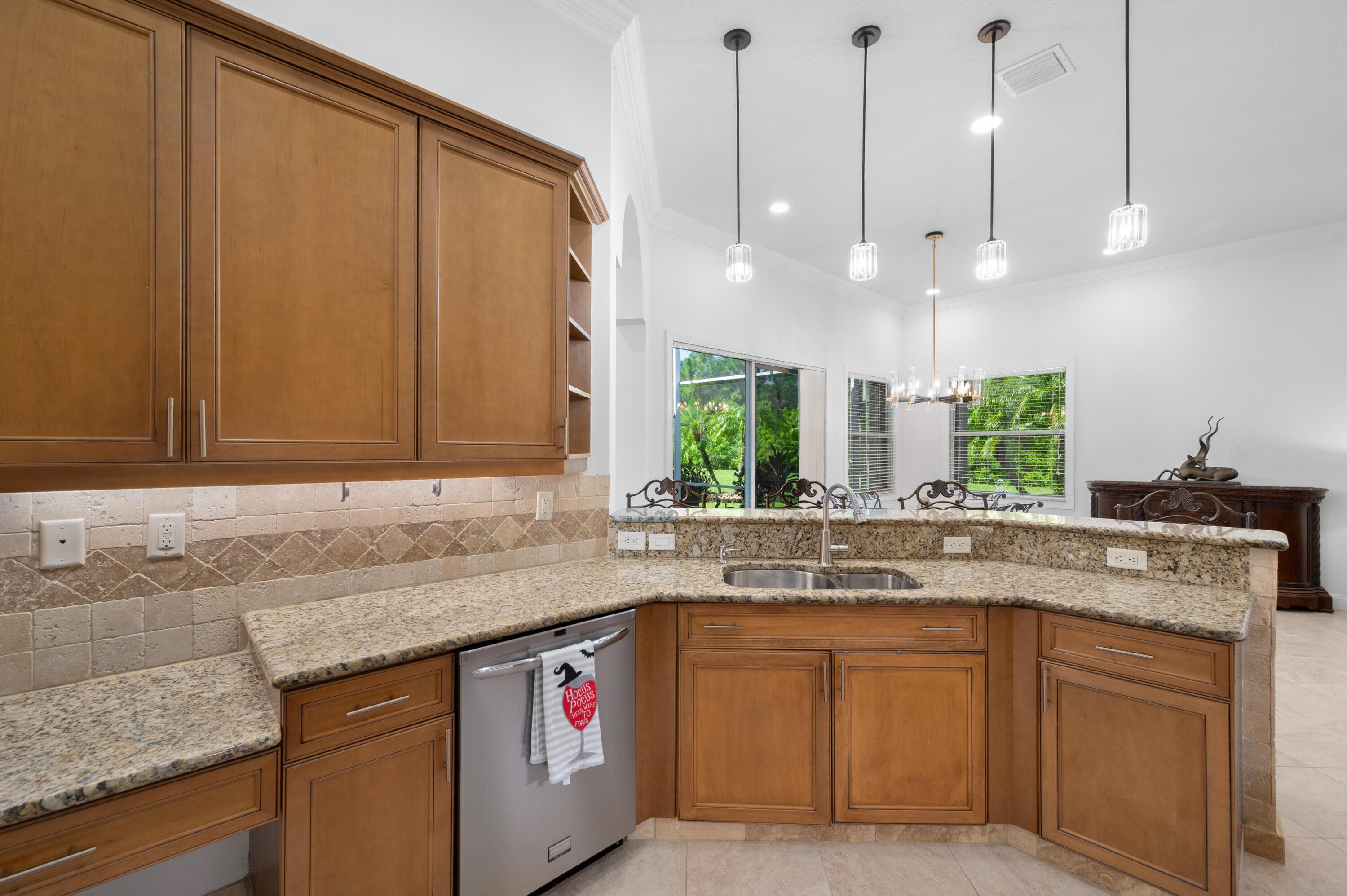 469 NW Blue Lake Drive, Port St. Lucie, FL 34986 — photo 12 of 68