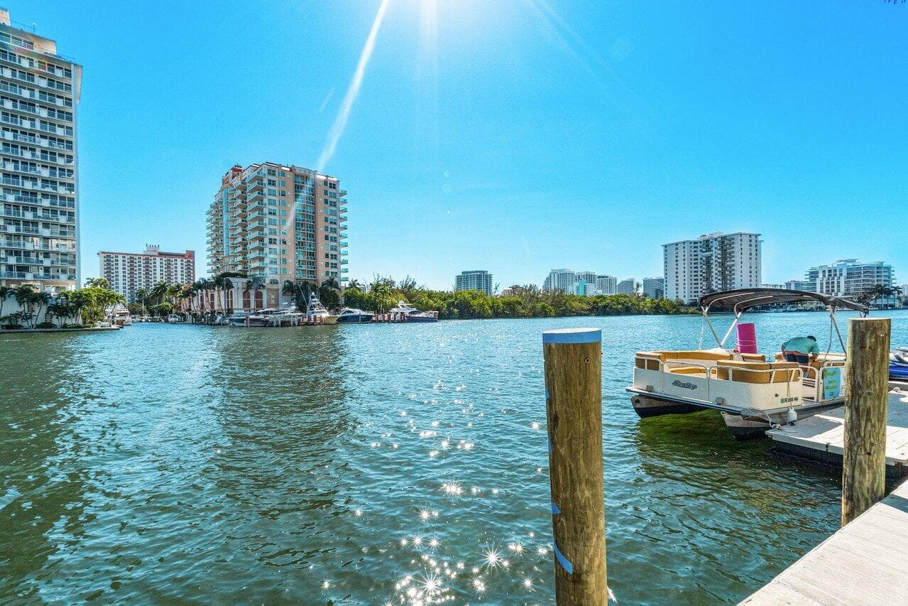 2670 E Sunrise Boulevard 1202, Fort Lauderdale, FL 33304 — photo 23 of 32