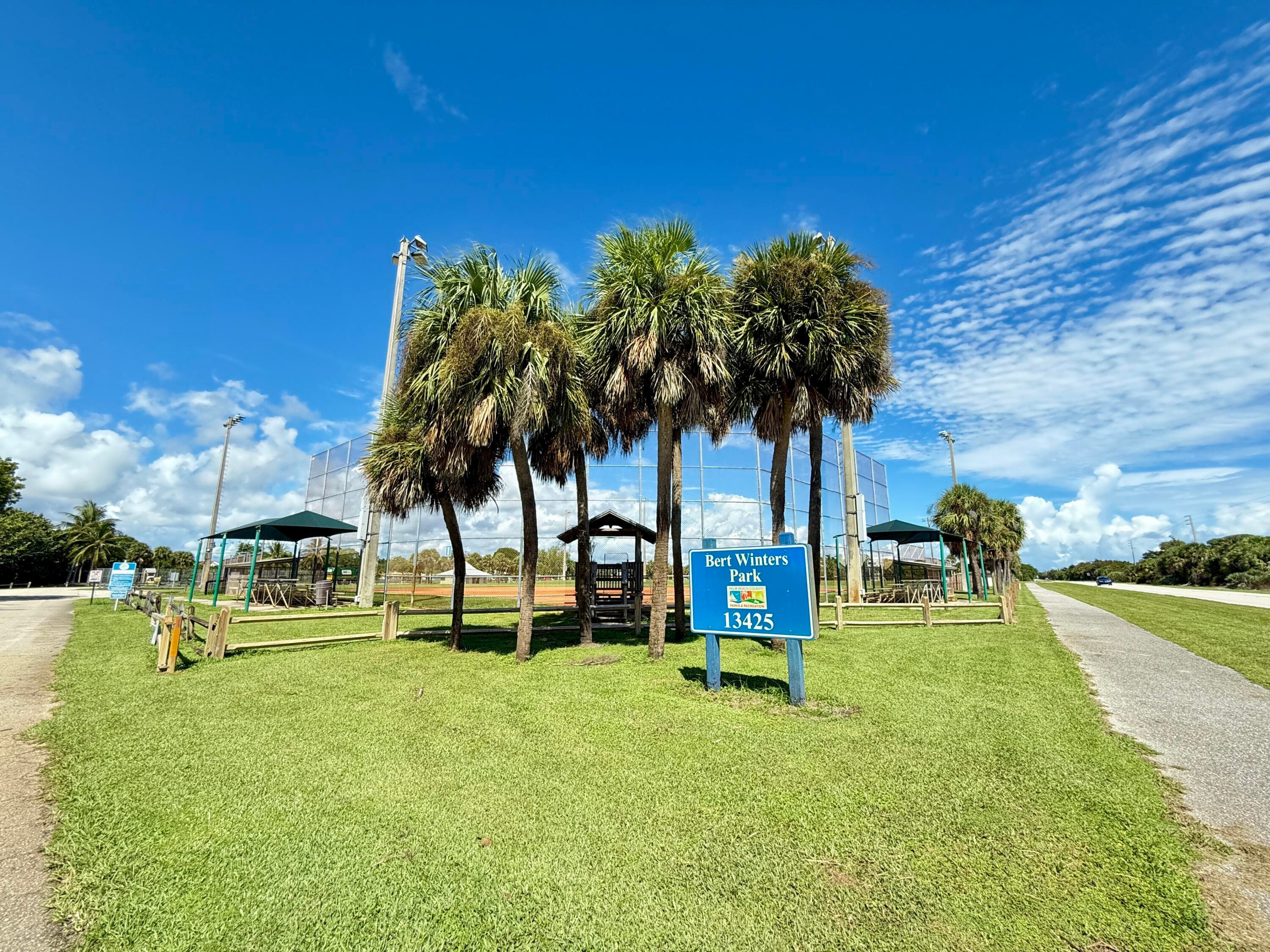 811 Oak Harbour Drive, Juno Beach, FL 33408 — photo 37 of 48