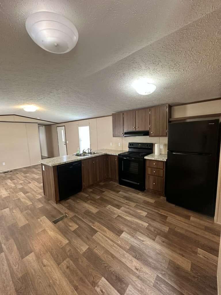 5945 SE 95th Trail Trail, Okeechobee, FL 34974 — photo 12 of 50