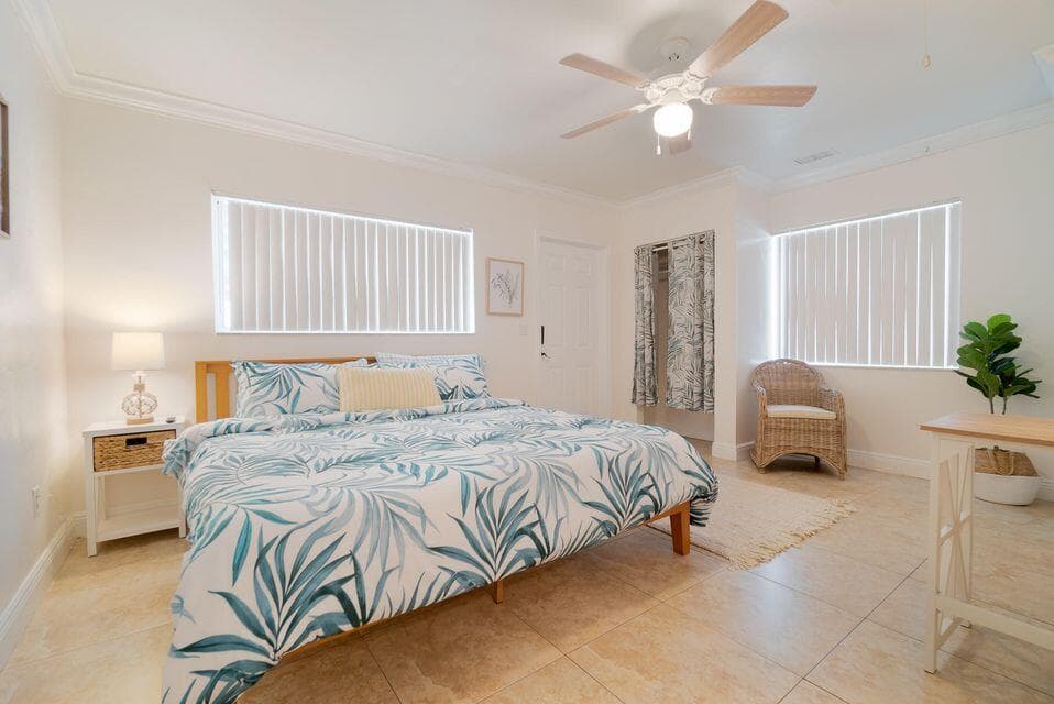 951 Green Street, West Palm Beach, FL 33405 — photo 30 of 45