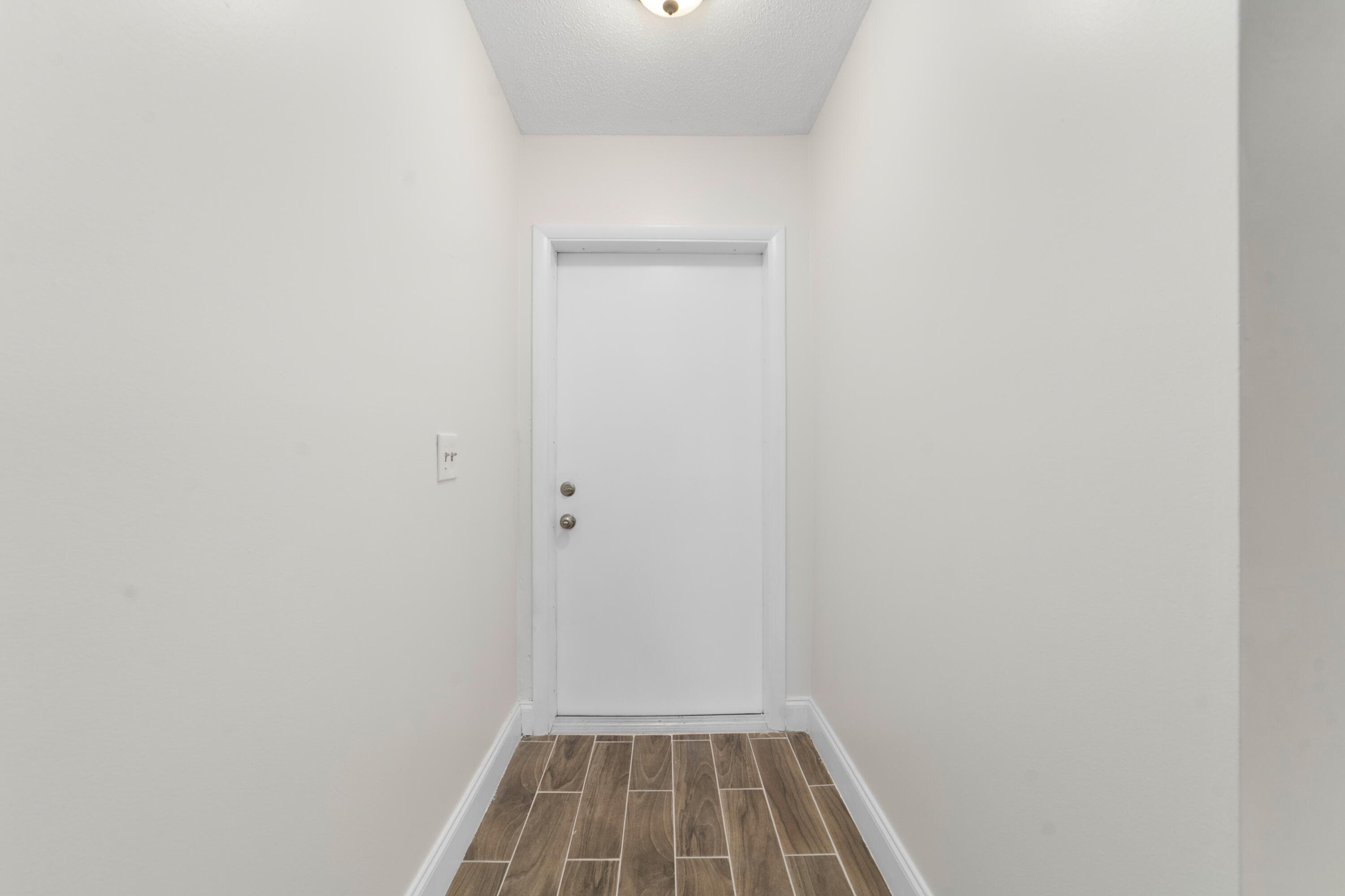 2567 Dudley Drive W F, West Palm Beach, FL 33415 — photo 4 of 42