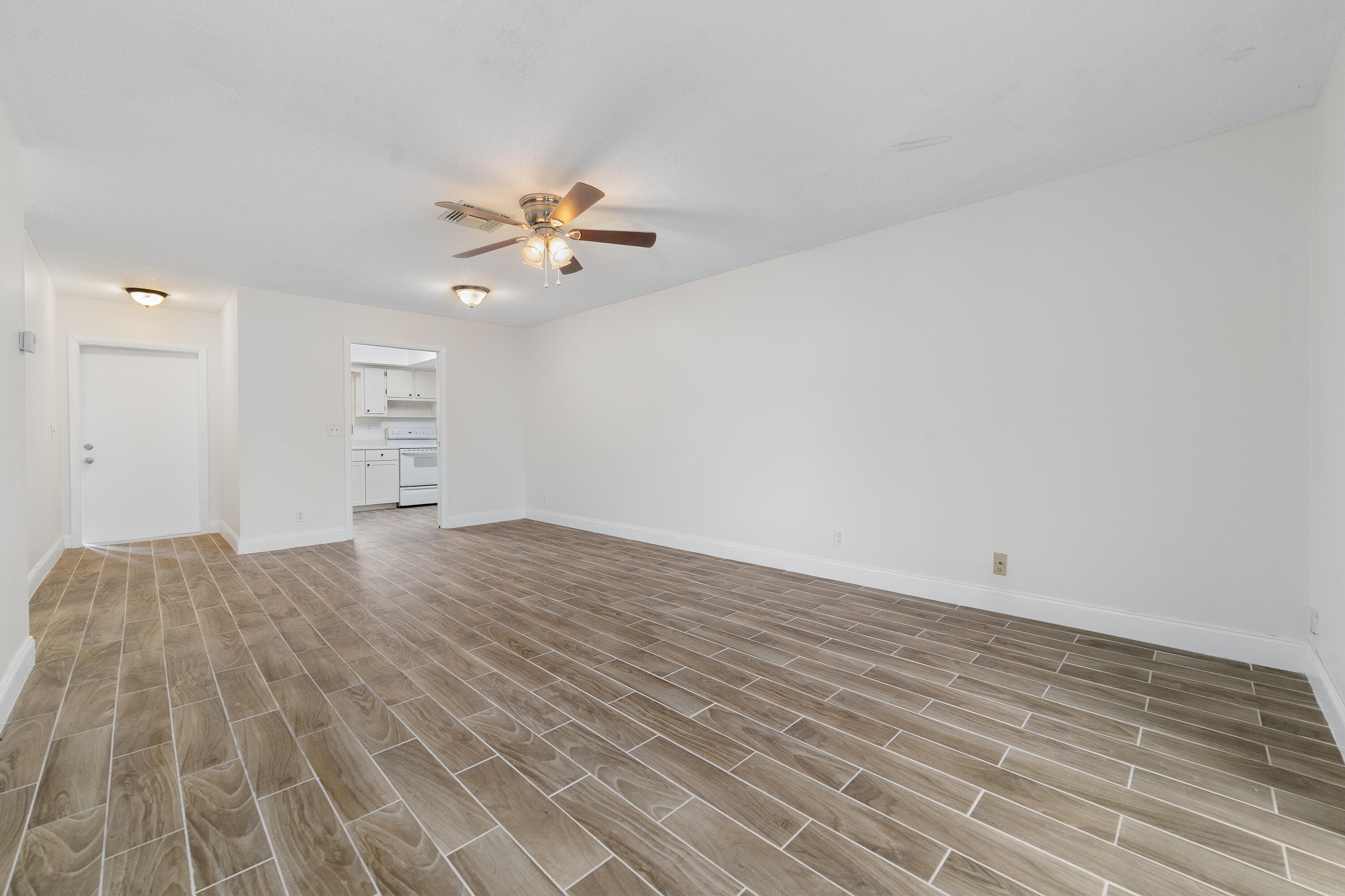 2567 Dudley Drive W F, West Palm Beach, FL 33415 — photo 11 of 42