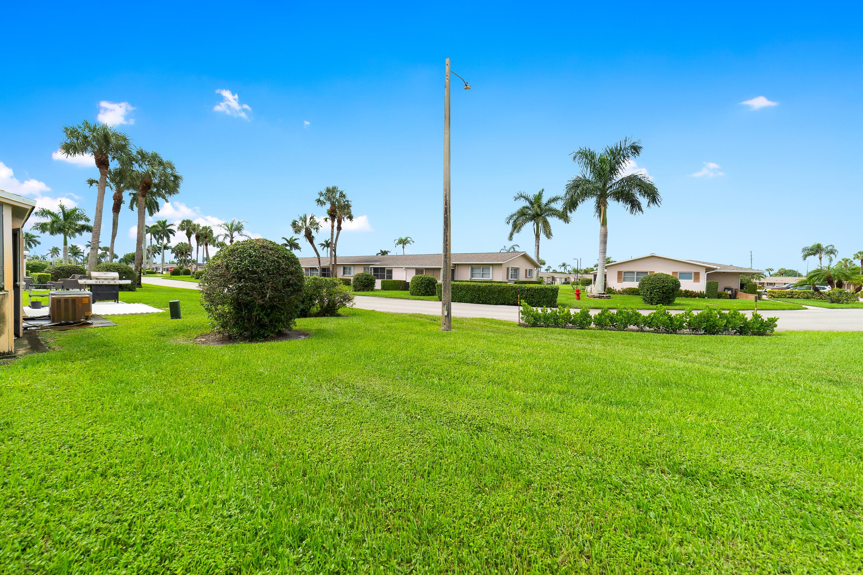 2567 Dudley Drive W F, West Palm Beach, FL 33415 — photo 33 of 42
