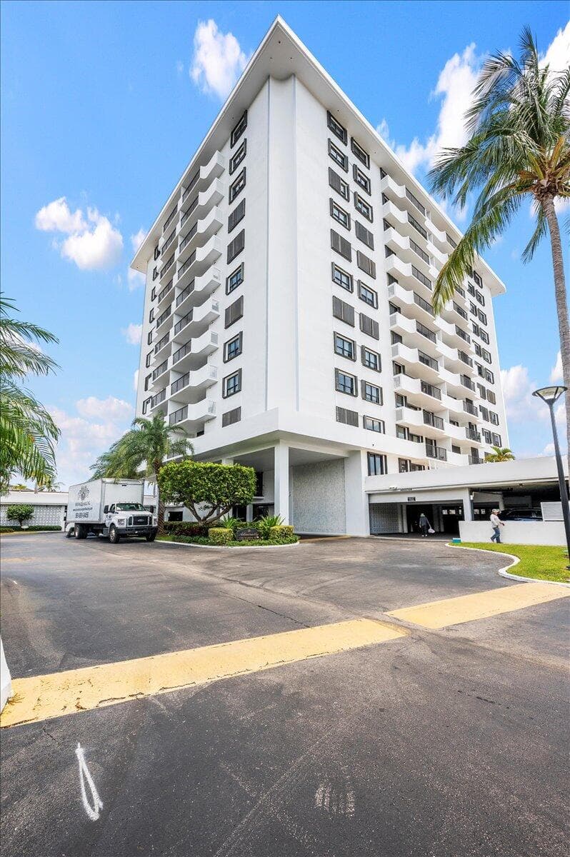1200 Marine Way 304, North Palm Beach, FL 33408 — photo 26 of 31
