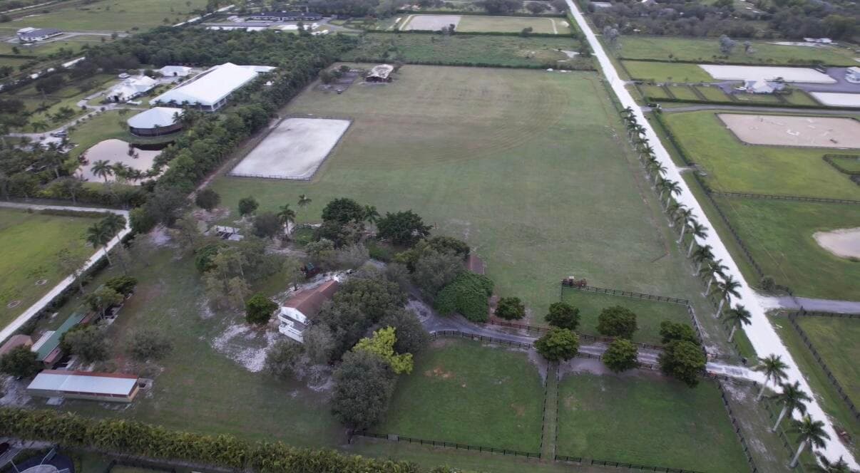 16098 Deer Path Lane, Wellington, FL 33470 — photo 4 of 22