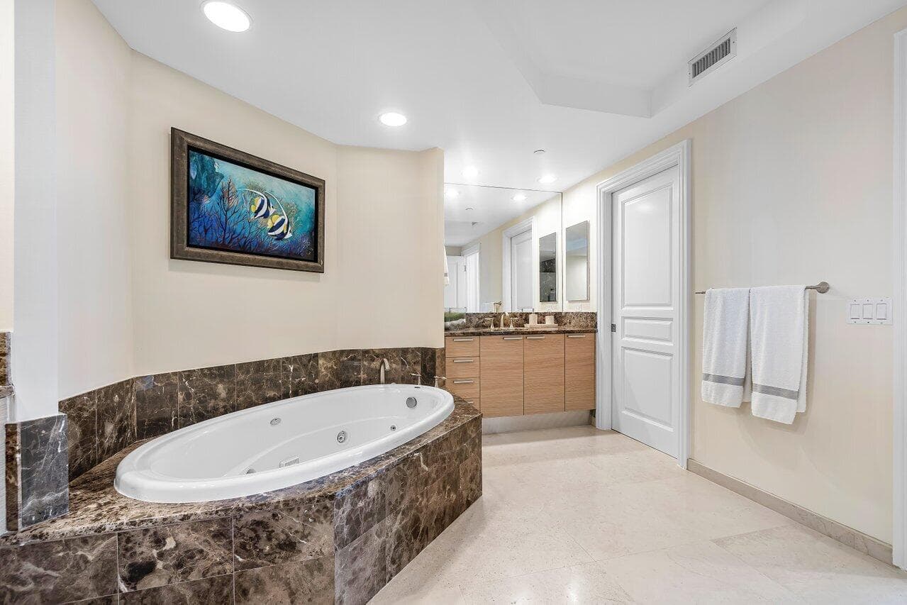 3800 N Ocean 1053, Singer Island, FL 33404 — photo 23 of 65