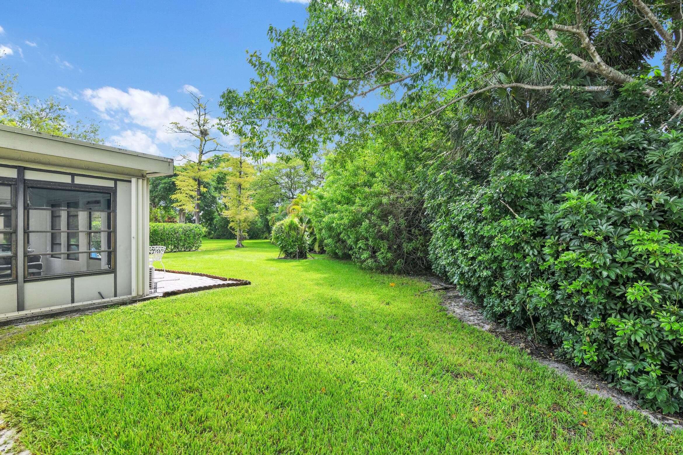 7962 Cloverfield Circle, Boca Raton, FL 33433 — photo 5 of 33
