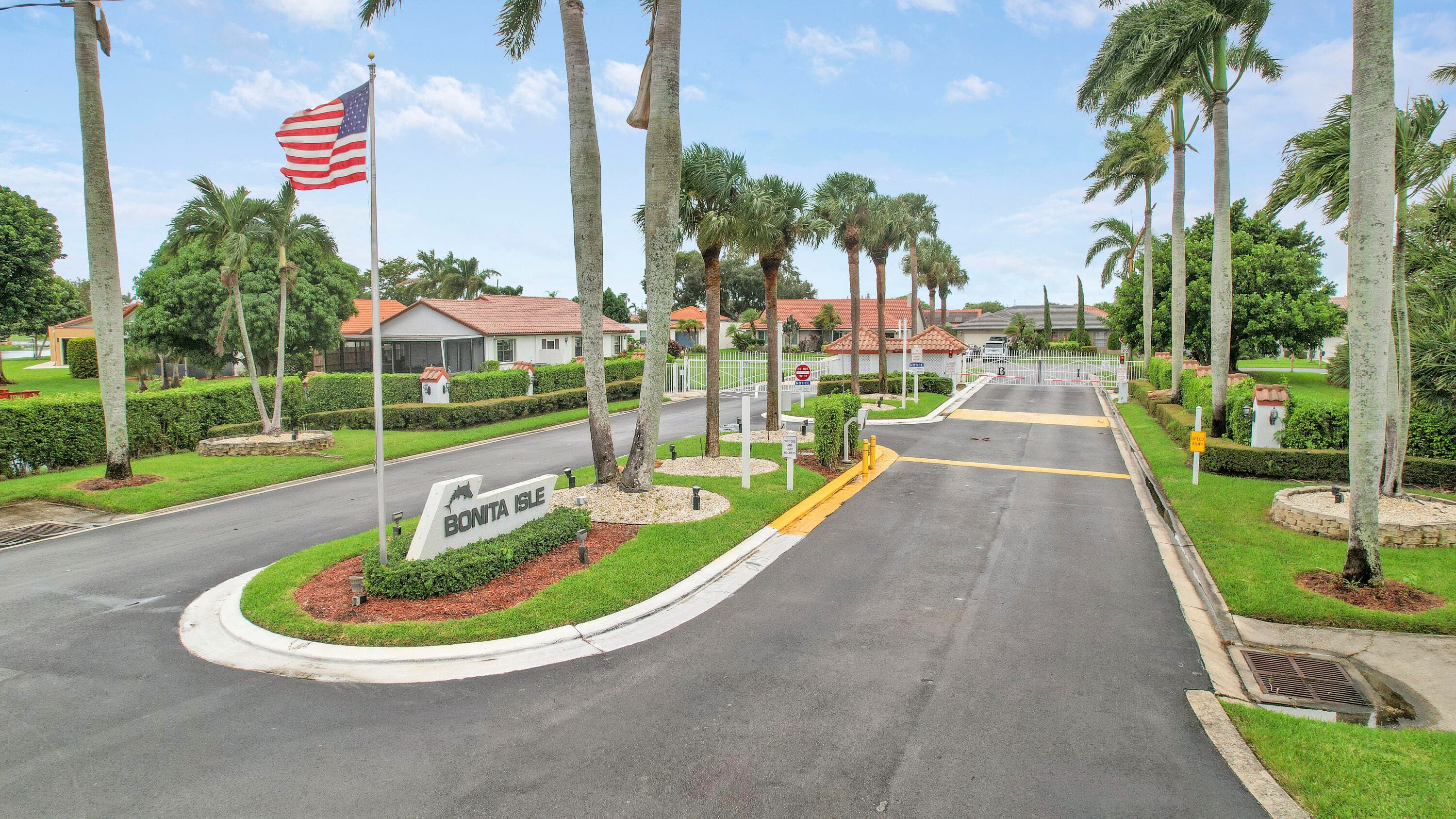 8421 Bonita Isle Drive, Lake Worth, FL 33467 — photo 5 of 46