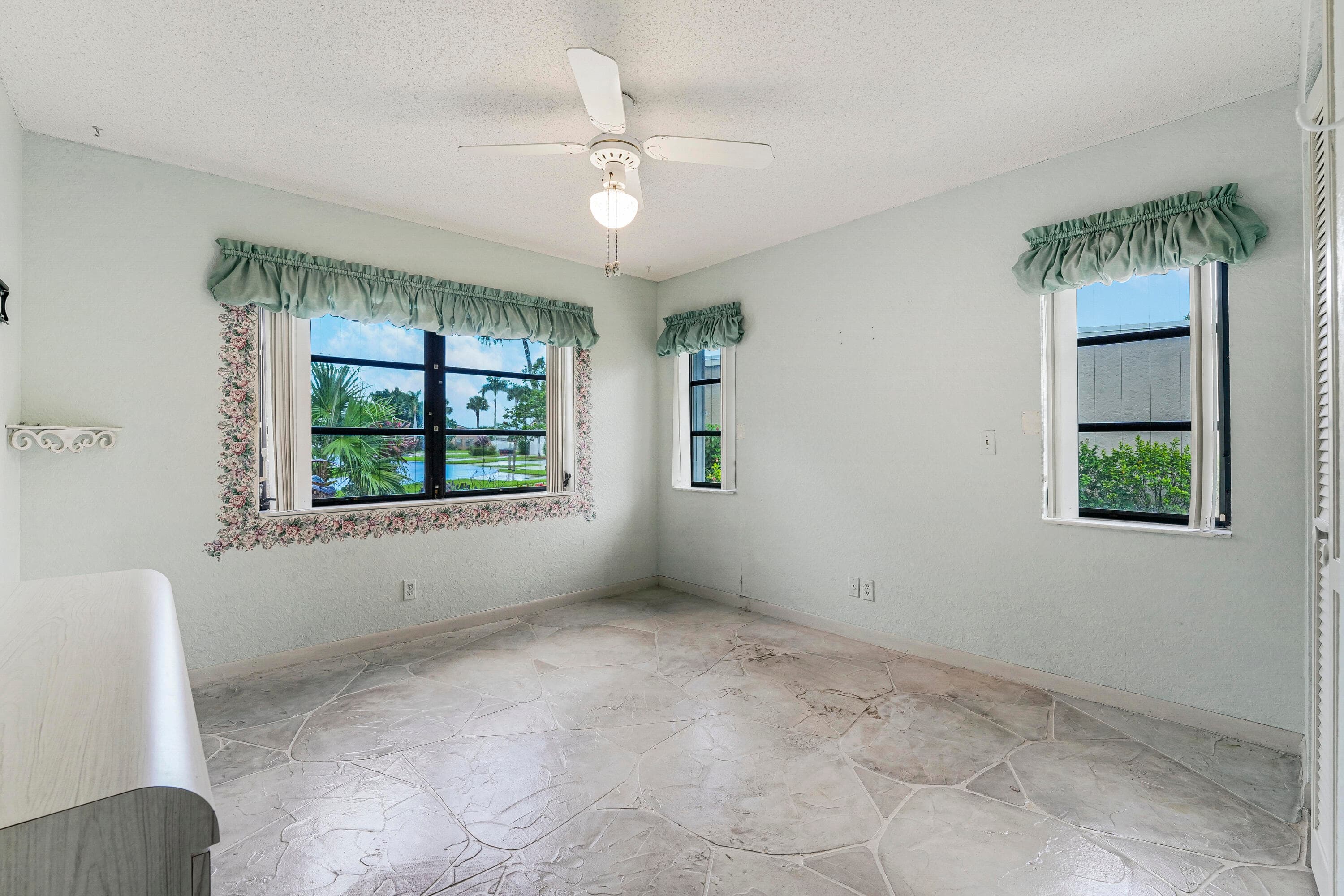 8421 Bonita Isle Drive, Lake Worth, FL 33467 — photo 19 of 46