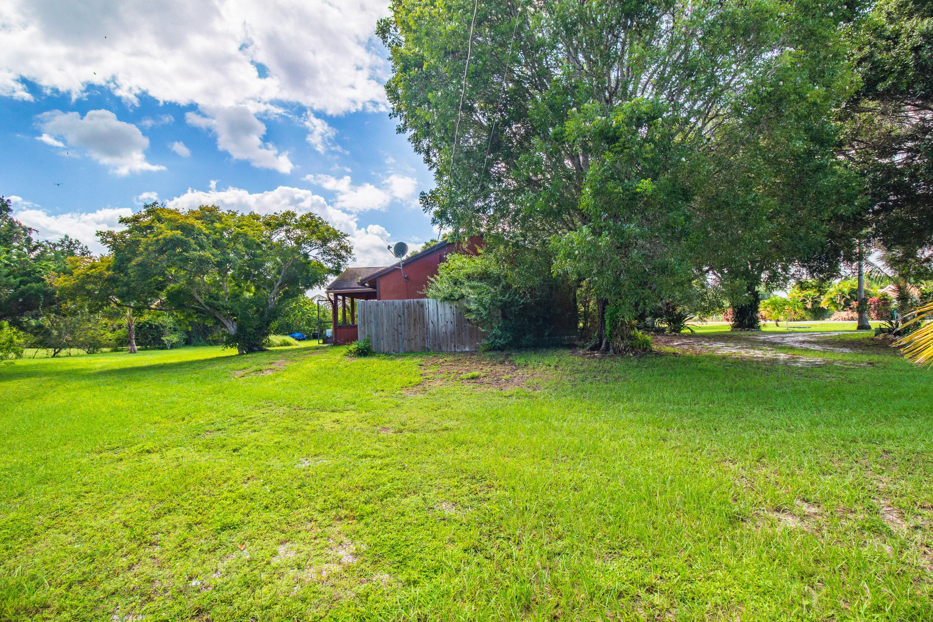 17672 38th Road N, The Acreage, FL 33470 — photo 12 of 38