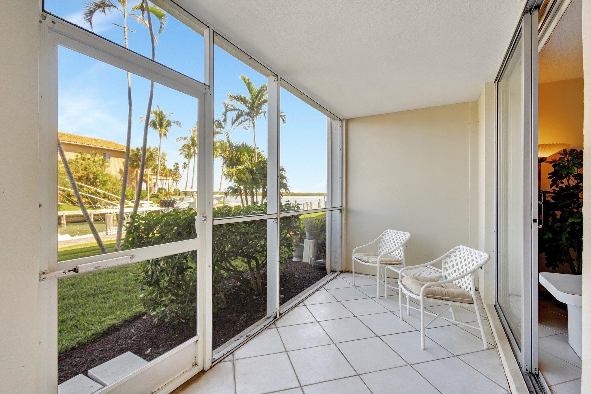 105 Paradise Harbour Boulevard 109, North Palm Beach, FL 33408 — photo 14 of 36