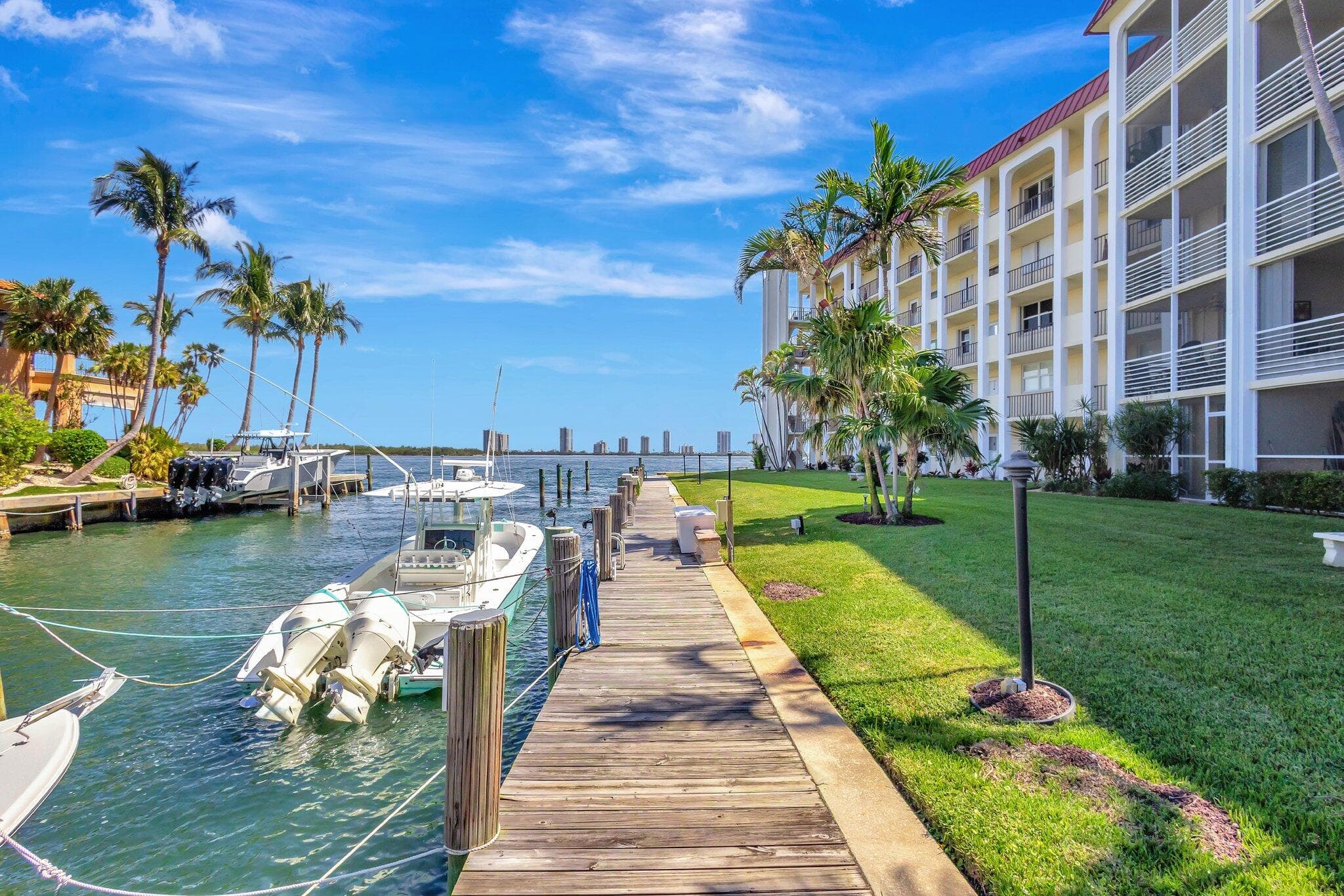 105 Paradise Harbour Boulevard 109, North Palm Beach, FL 33408 — photo 20 of 36