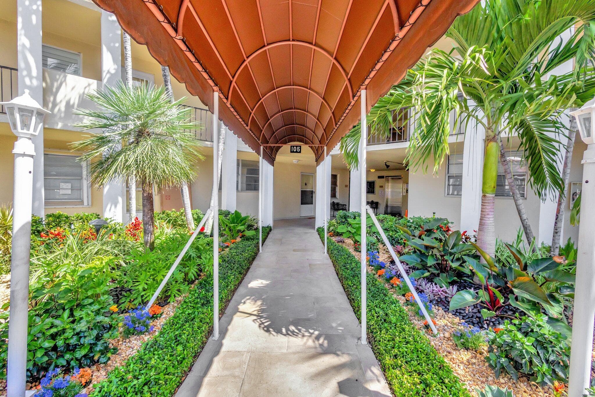 105 Paradise Harbour Boulevard 109, North Palm Beach, FL 33408 — photo 23 of 36