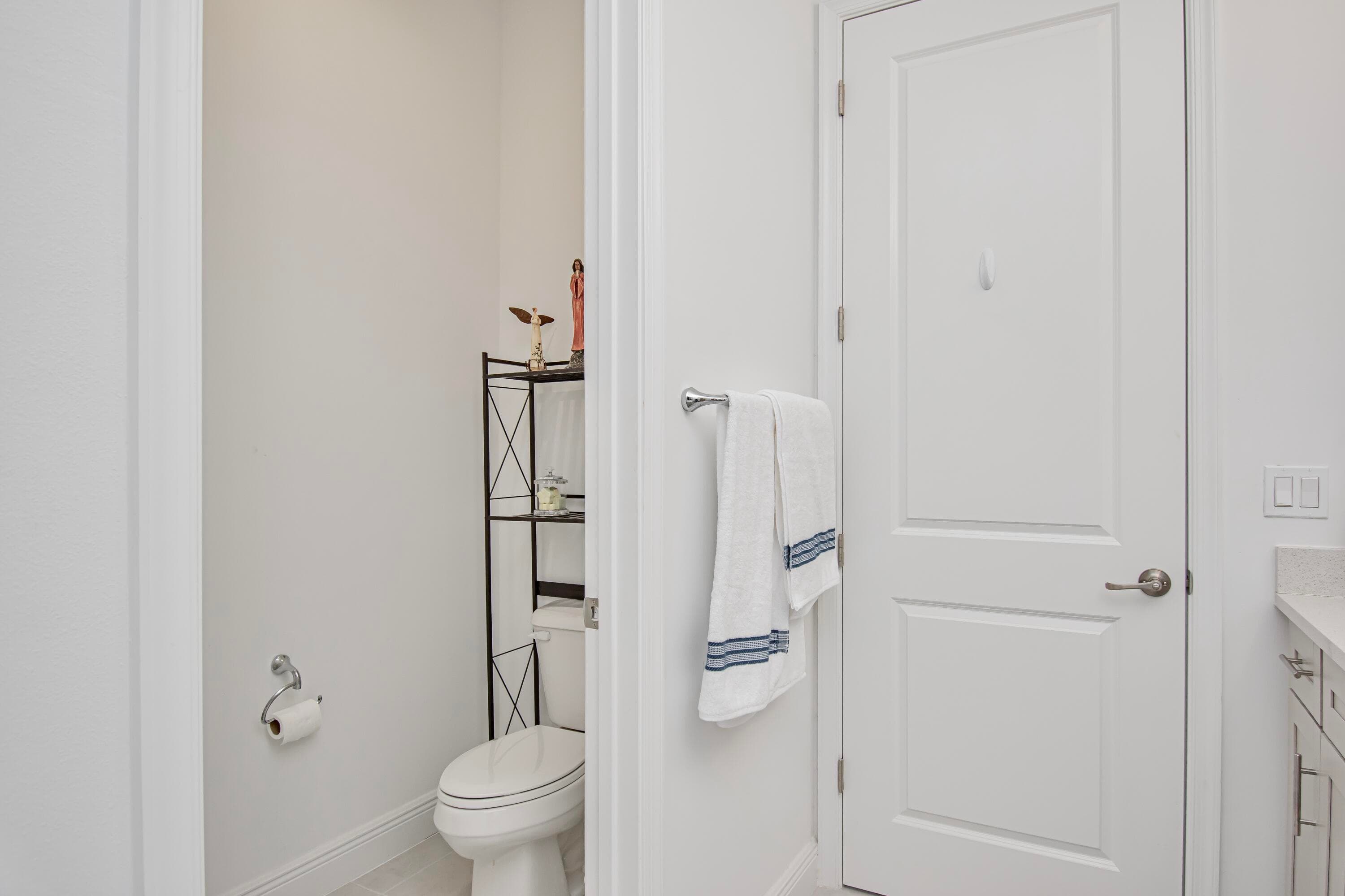 16420 Sandy Shore Drive, Loxahatchee, FL 33470 — photo 16 of 43