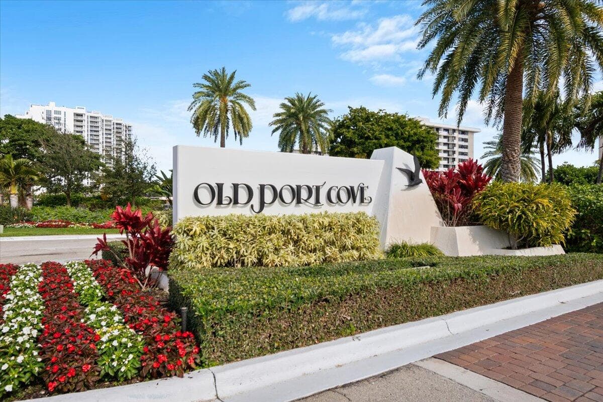 100 Lakeshore Drive 1854, North Palm Beach, FL 33408 — photo 29 of 42