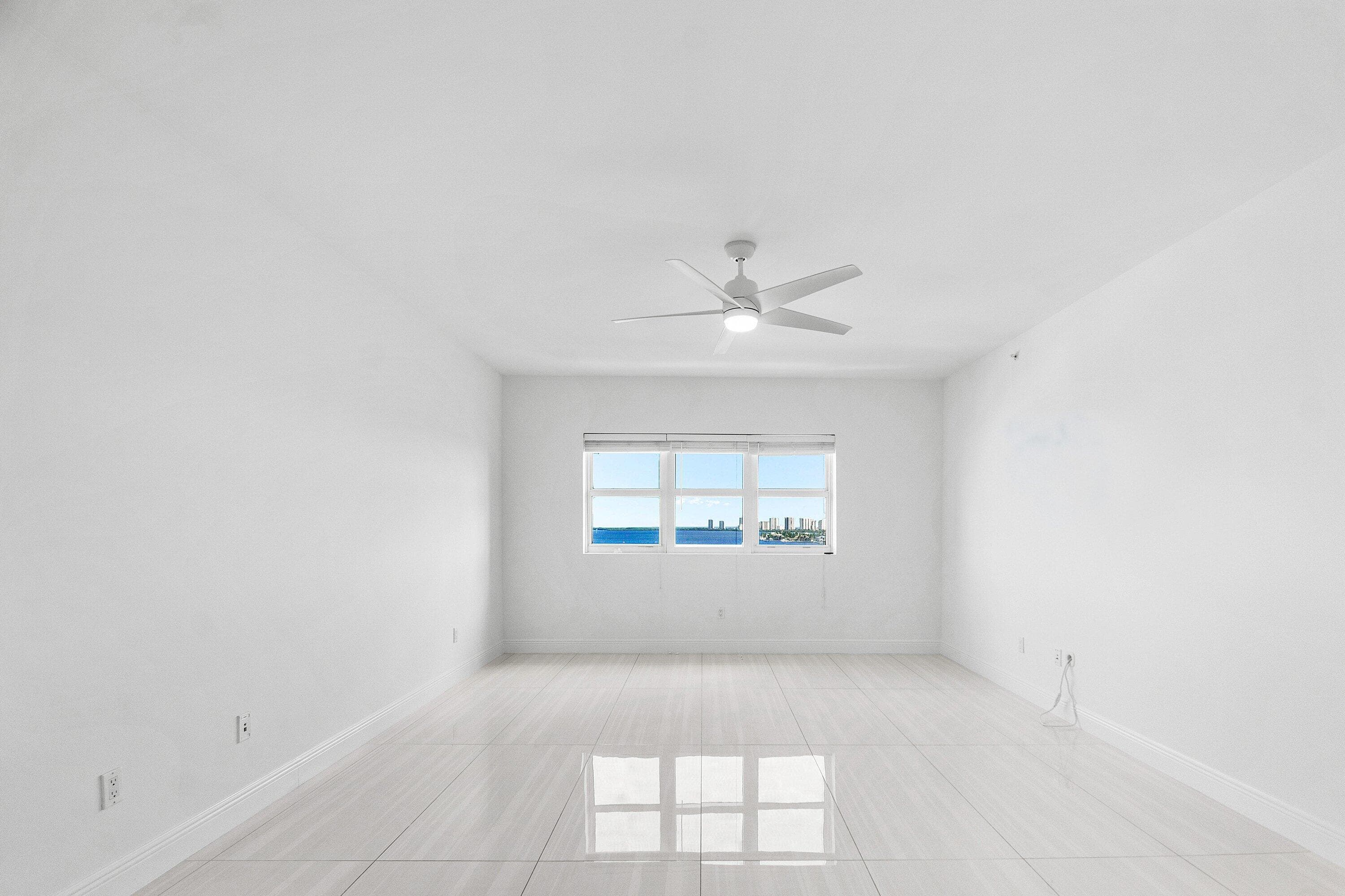 2650 Lake Shore Drive 1005, Riviera Beach, FL 33404 — photo 10 of 52