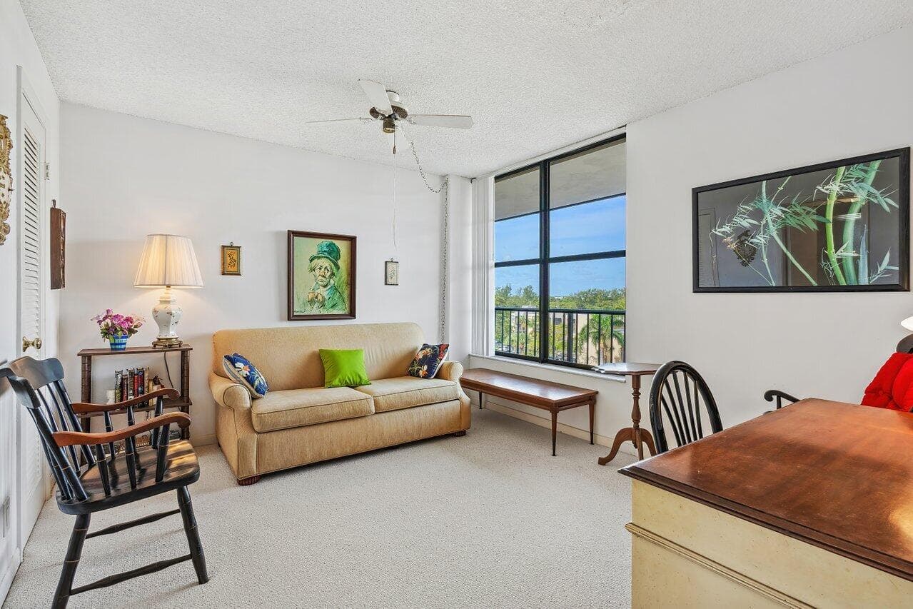 13 Royal Palm Way 602, Boca Raton, FL 33432 — photo 24 of 43