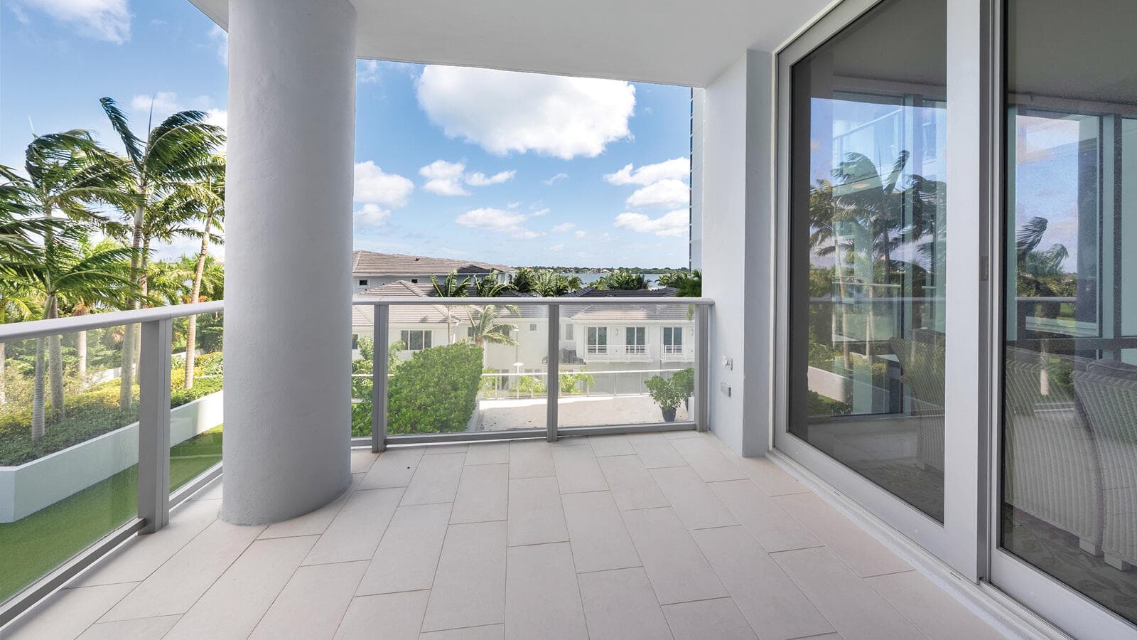 1 Water Club Way 402, North Palm Beach, FL 33408 — photo 22 of 42